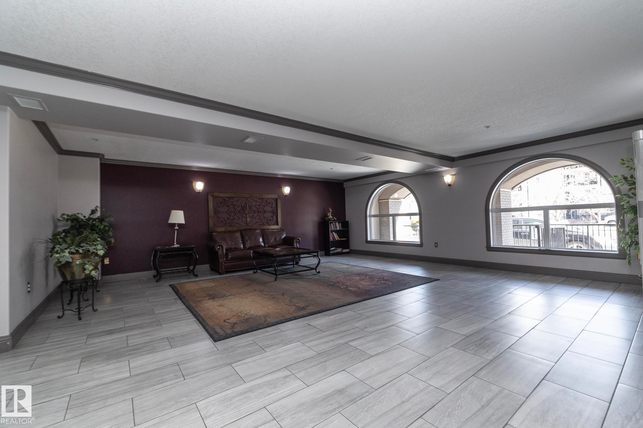 209 13111 140 Avenue, Edmonton, AB - Indoor Photo Showing Other Room