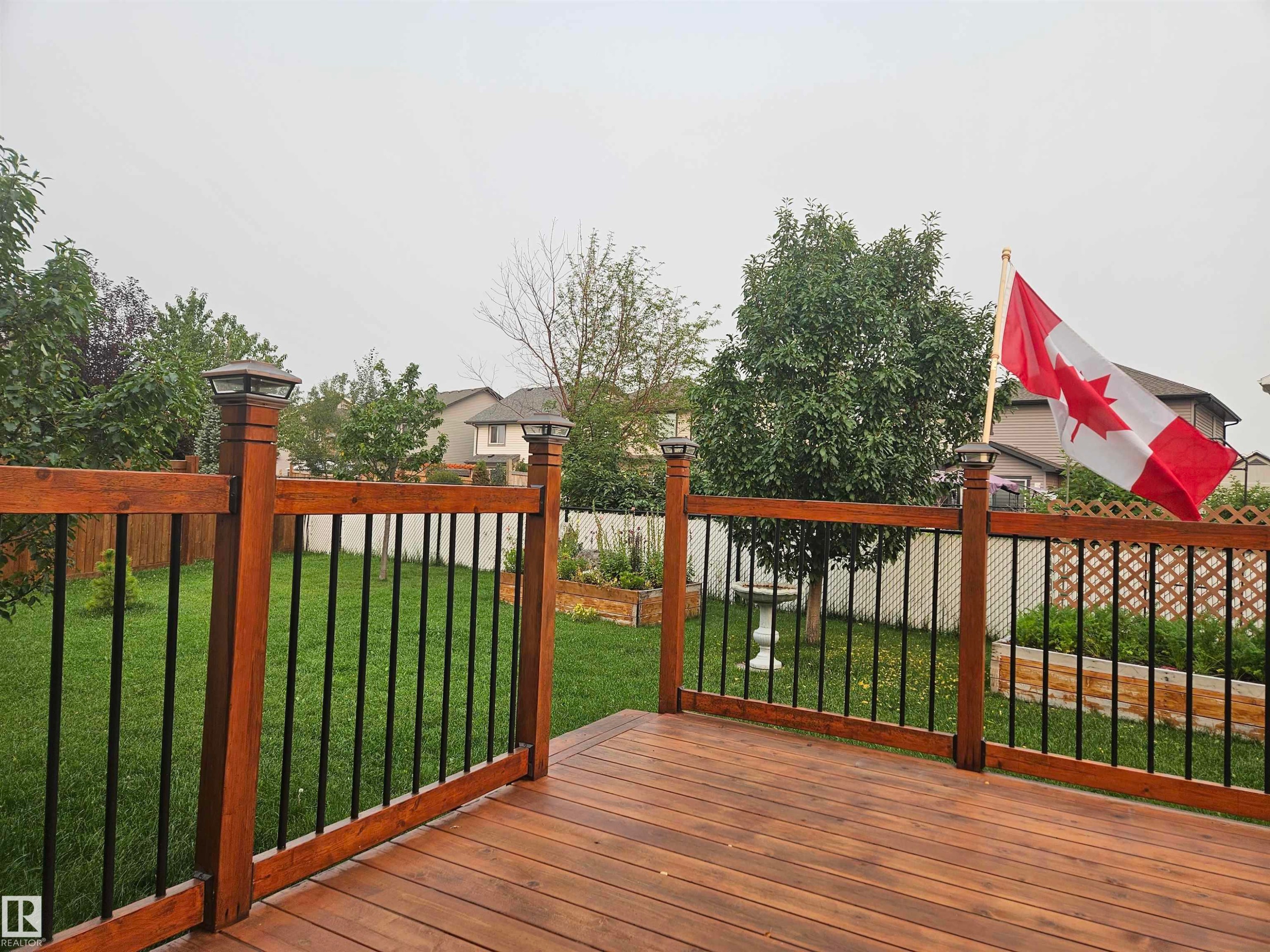 16520 136 Street Nw, Edmonton, AB - Outdoor With Exterior