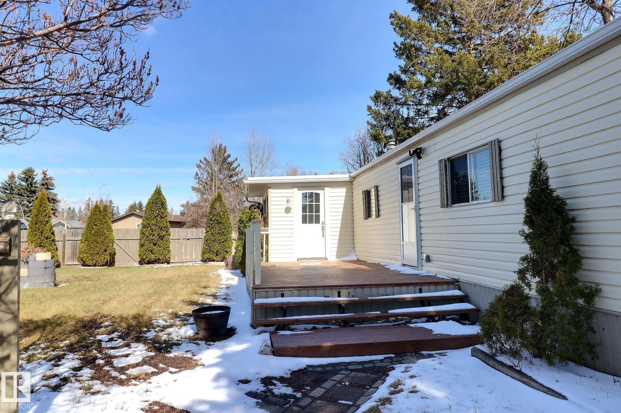 255 Evergreen Park, Edmonton, AB - Outdoor