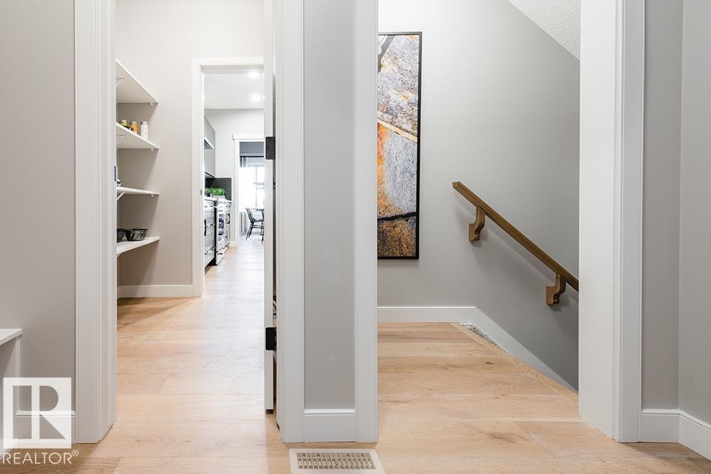 9389 Cooper Bend Bend, Edmonton, AB - Indoor Photo Showing Other Room