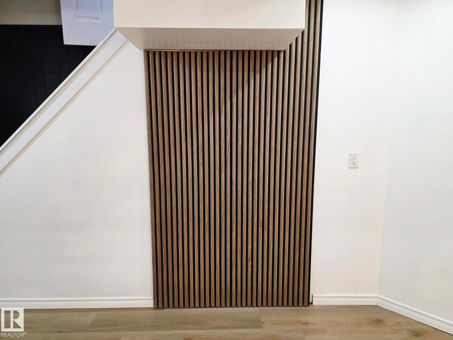 5204 43 Avenue, Leduc, AB - Indoor Photo Showing Other Room