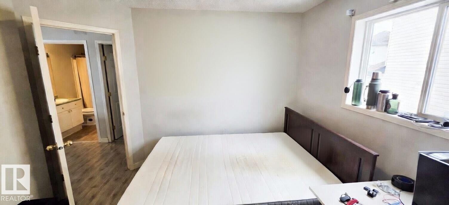 9218 163 Avenue, Edmonton, AB - Indoor