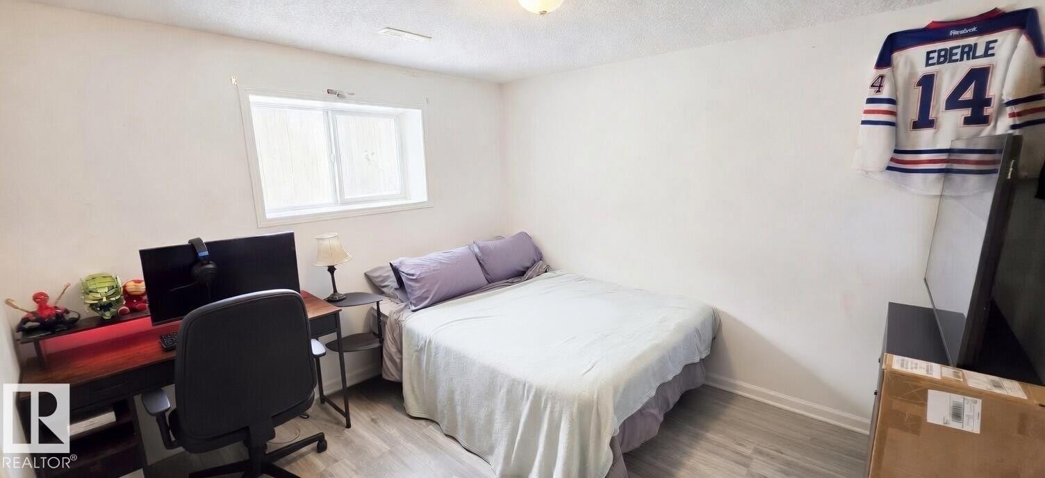 9218 163 Avenue, Edmonton, AB - Indoor