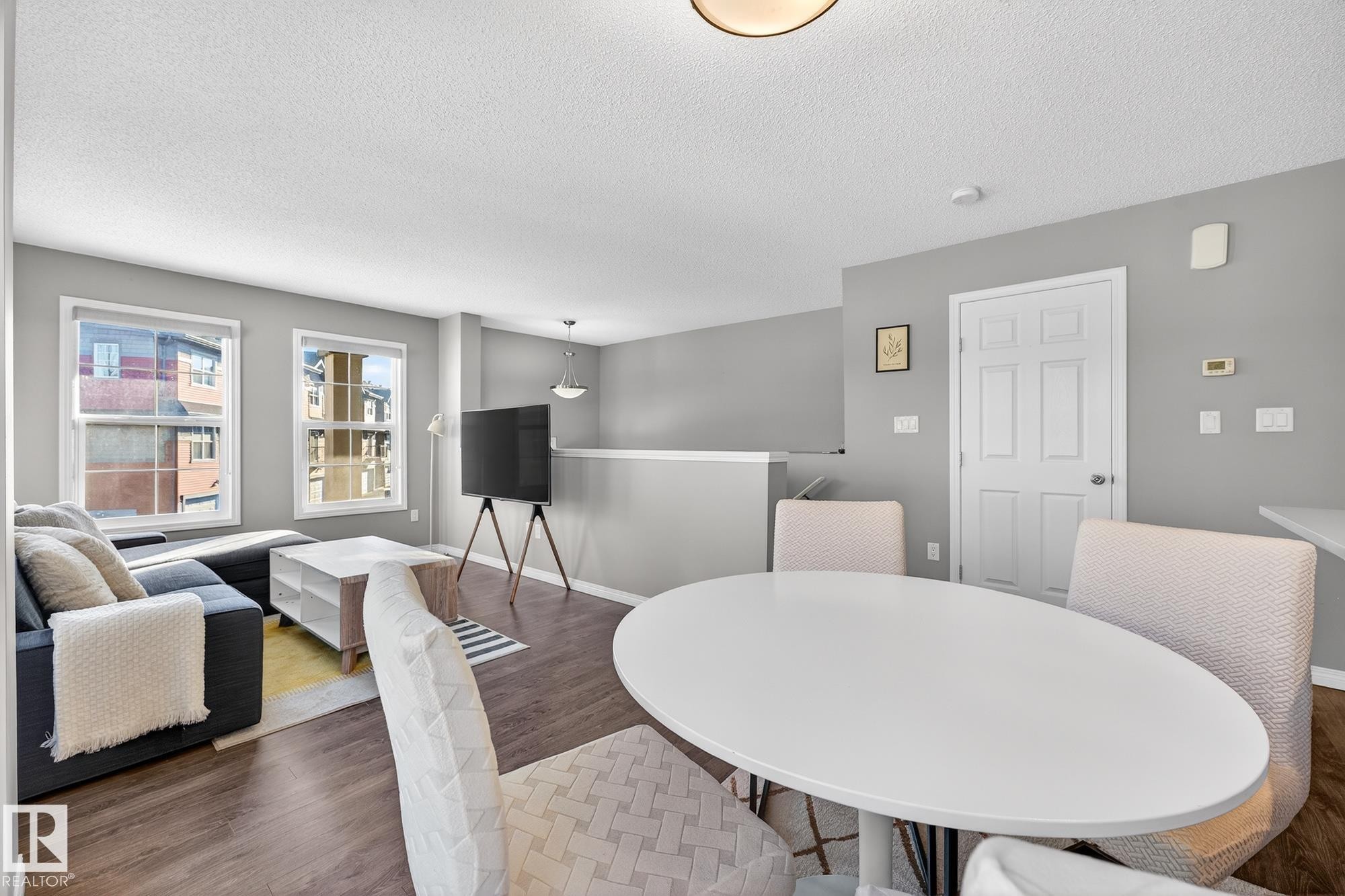 17 4029 Orchards Drive, Edmonton, AB - Indoor Photo Showing Other Room