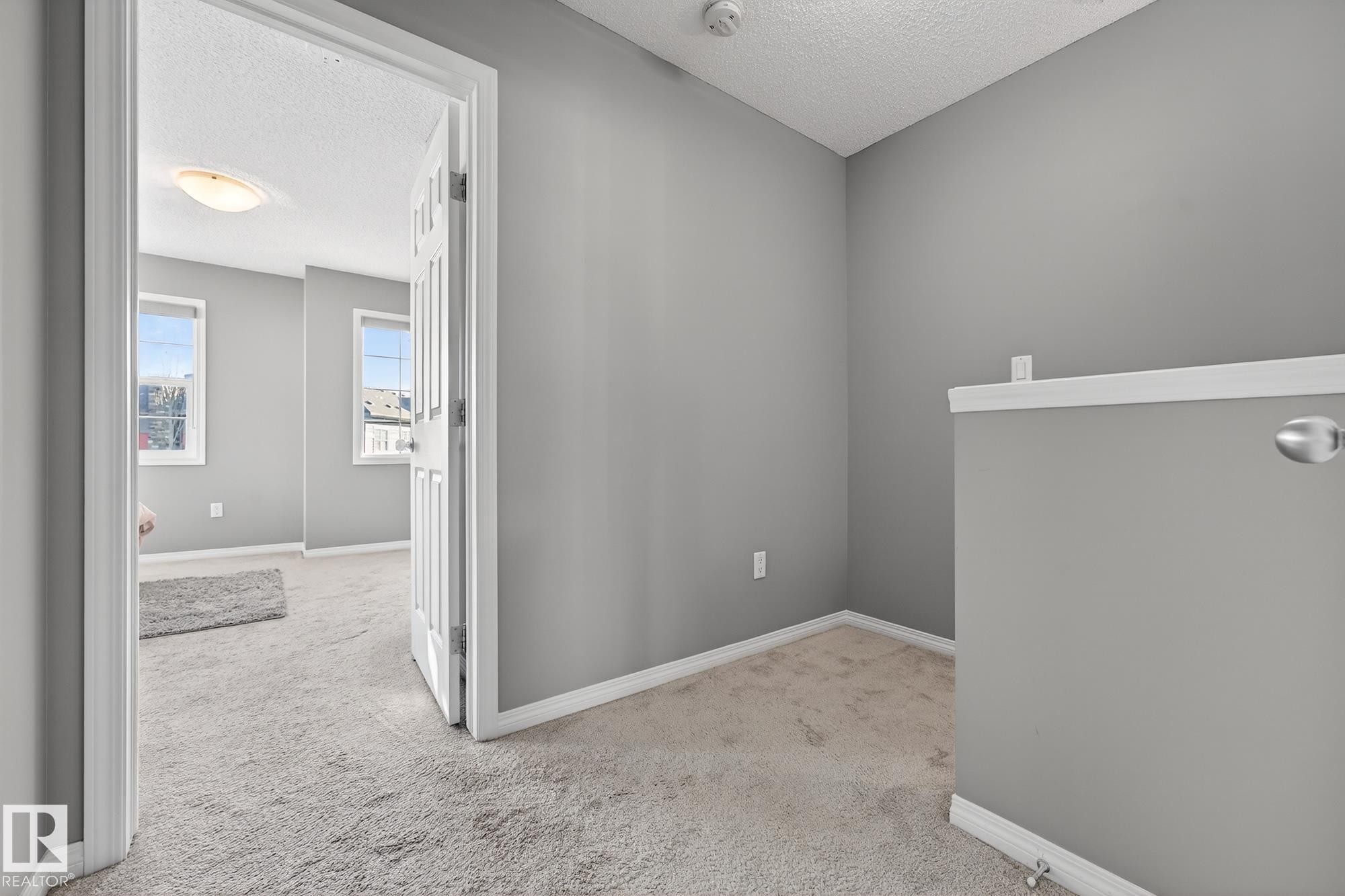 17 4029 Orchards Drive, Edmonton, AB - Indoor Photo Showing Other Room