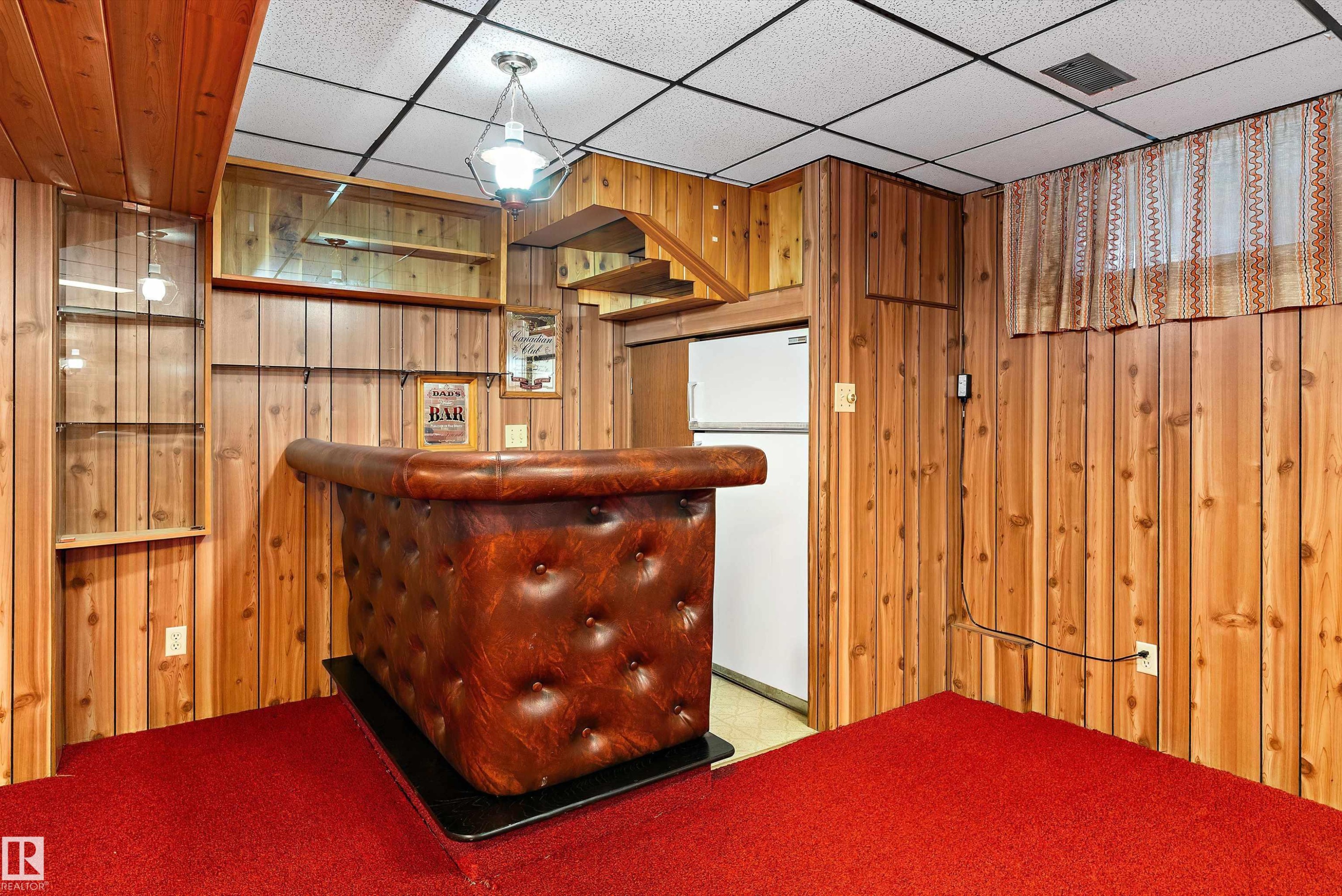 9411 68A Street, Edmonton, AB - Indoor Photo Showing Other Room
