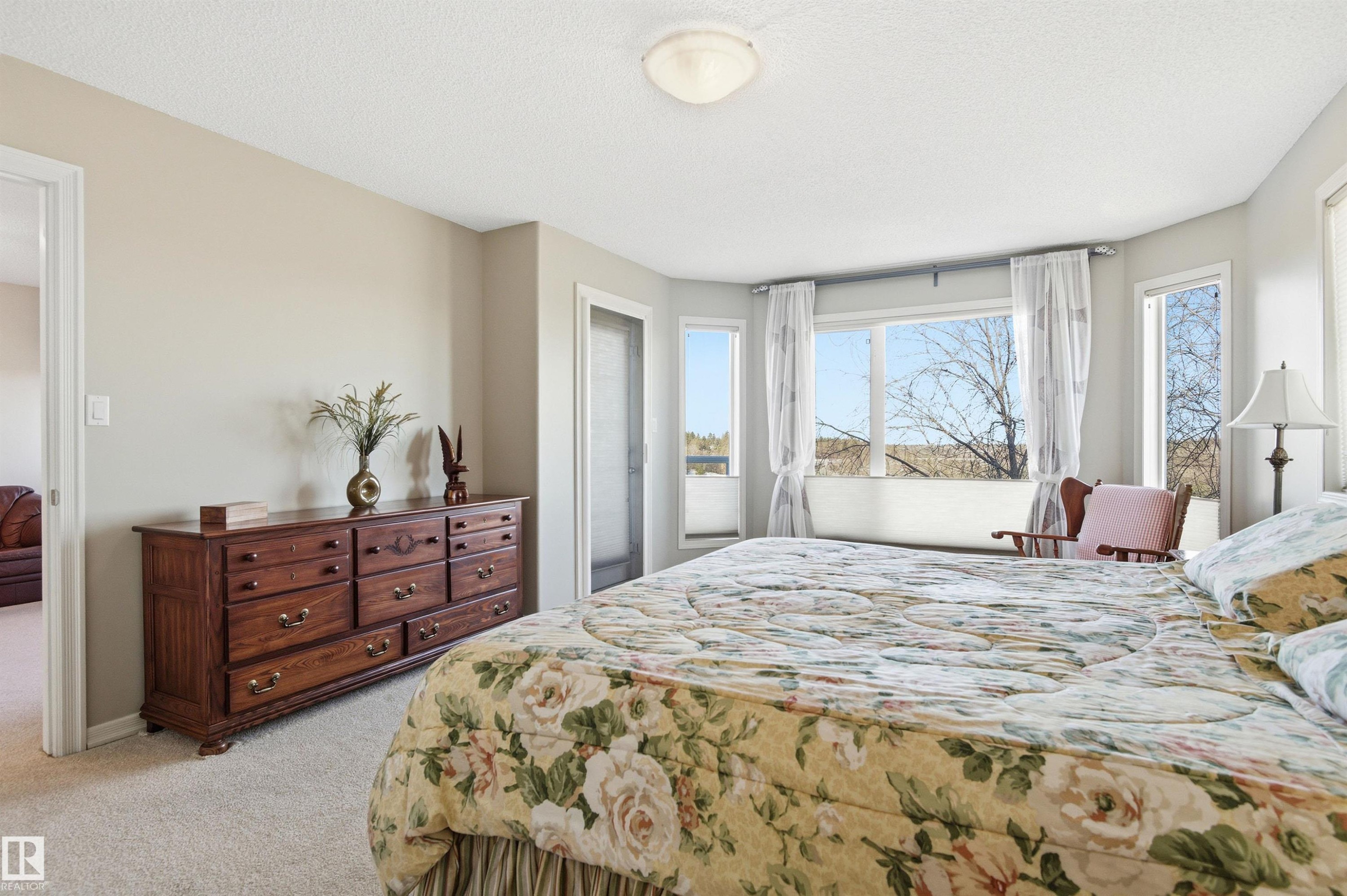 12 577 Butterworth Way, Edmonton, AB - Indoor