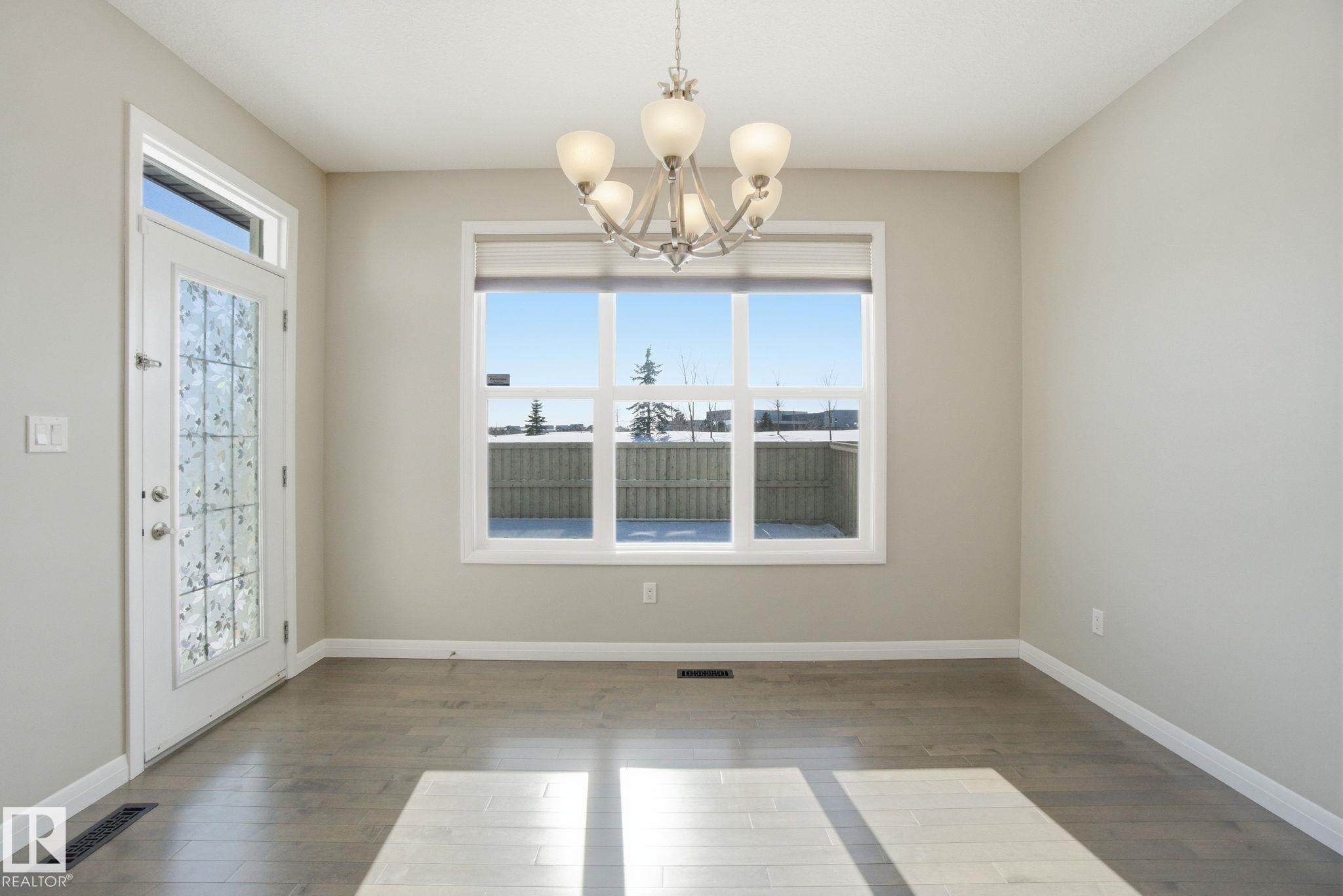 3875 Agar Green, Edmonton, AB - Indoor Photo Showing Other Room