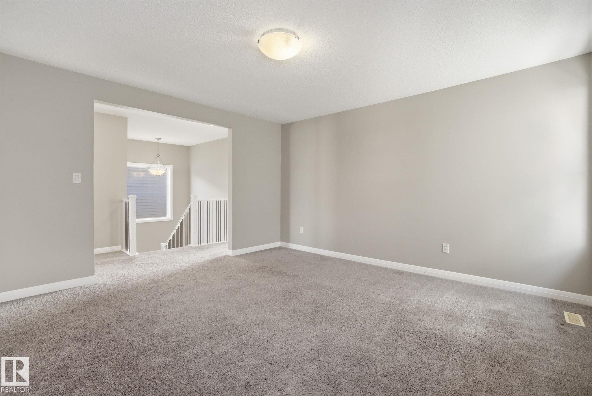 3875 Agar Green, Edmonton, AB - Indoor Photo Showing Other Room