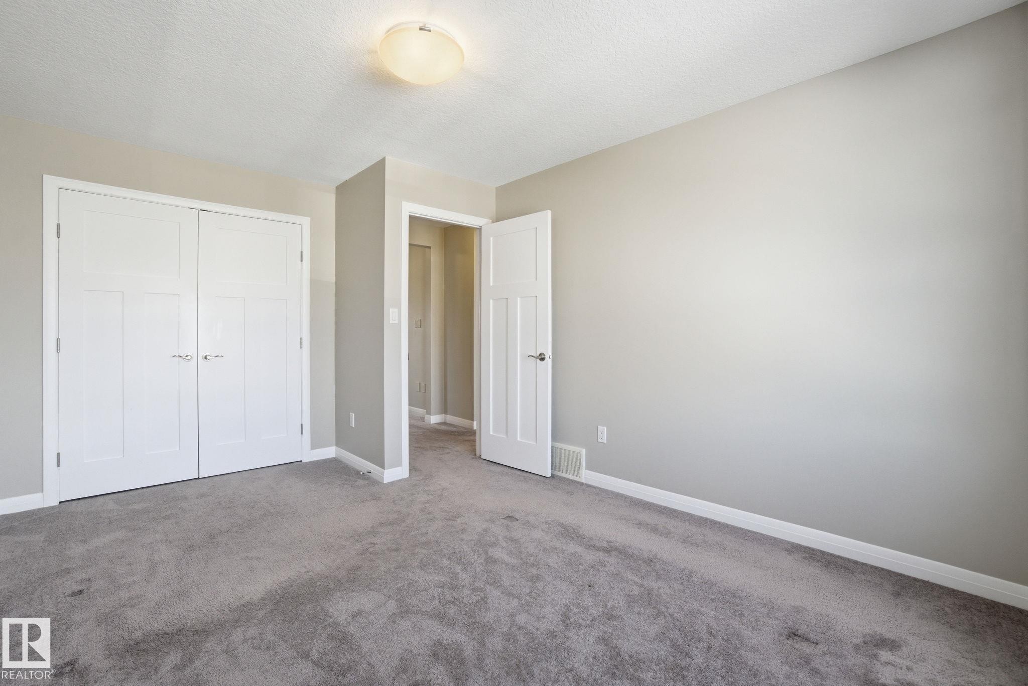 3875 Agar Green, Edmonton, AB - Indoor Photo Showing Other Room