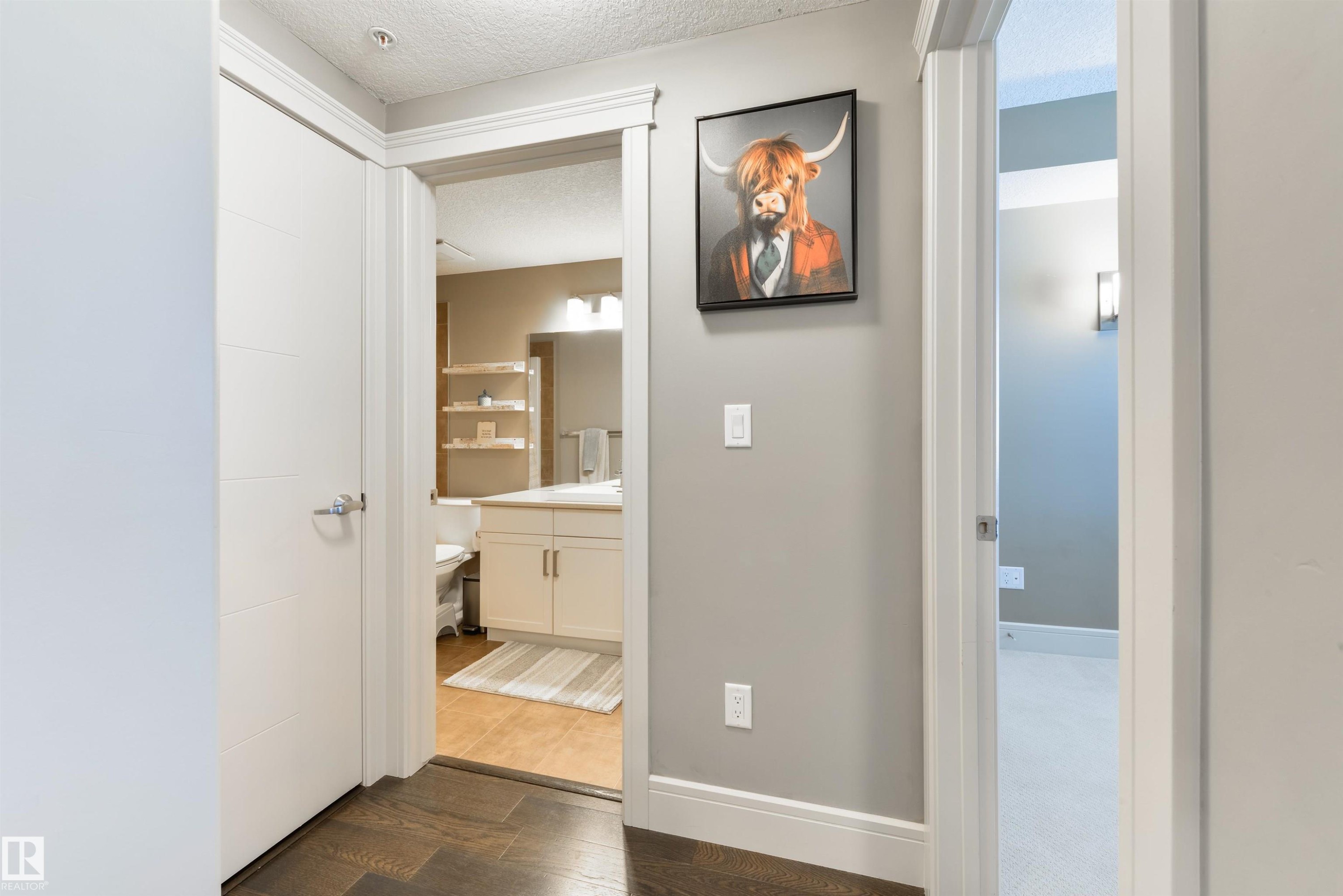 219 7508 Getty Gate, Edmonton, AB - Indoor Photo Showing Other Room