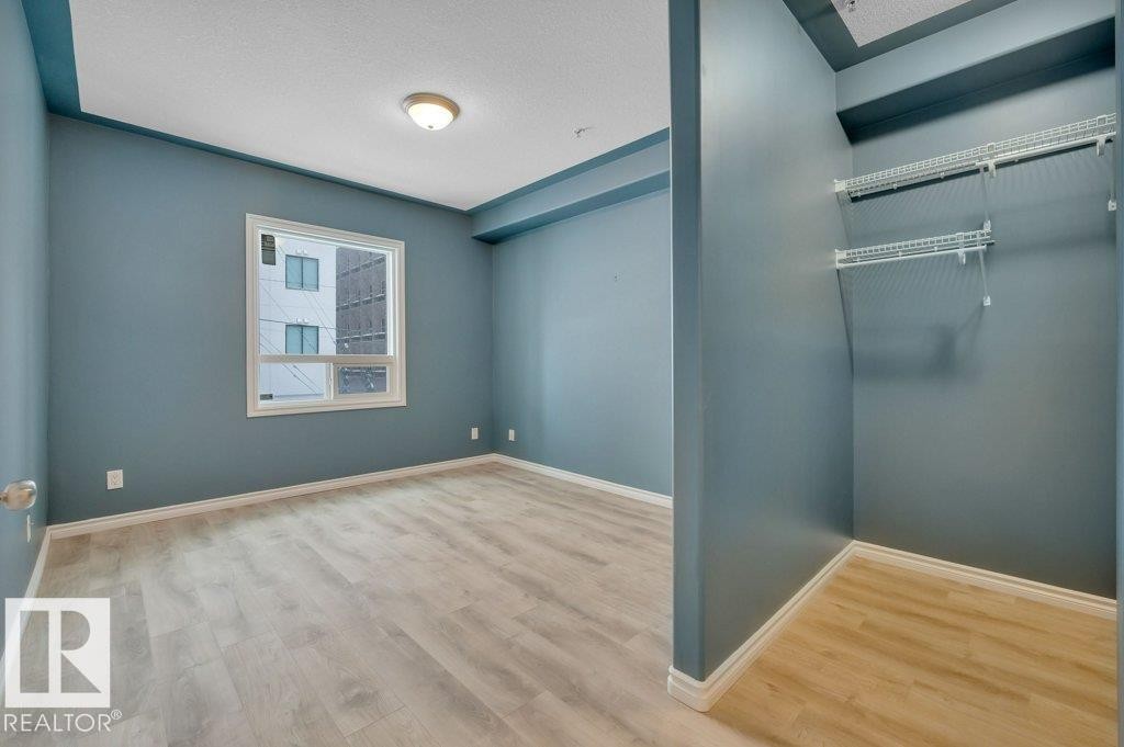 #203 10046 110 St Nw, Edmonton, AB