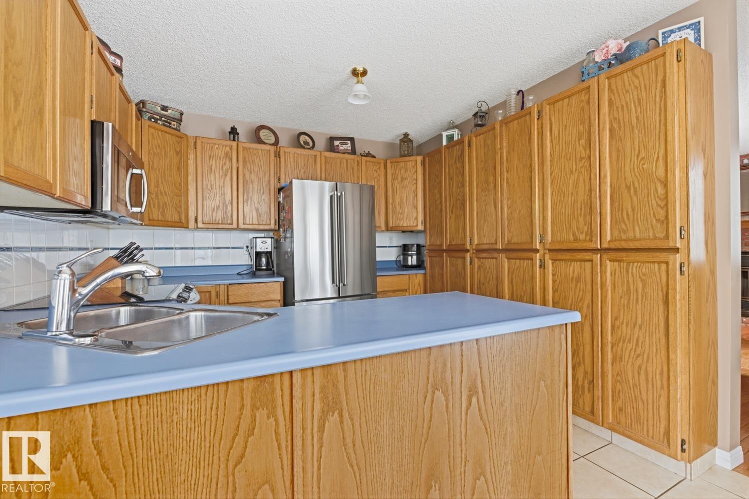 368 Ormsby Road W, Edmonton, AB