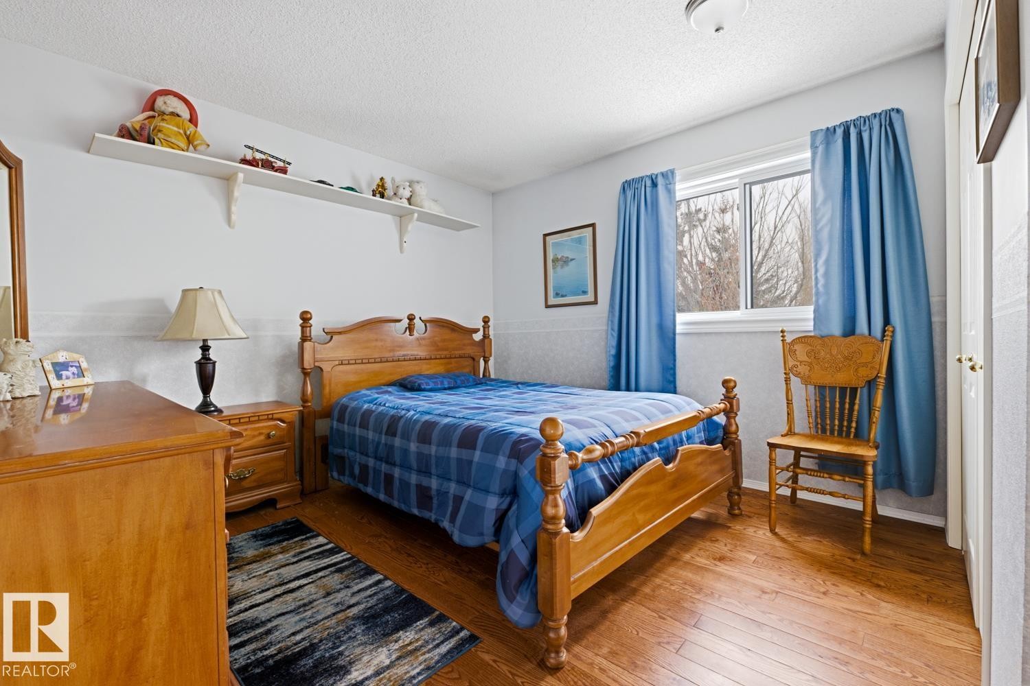 368 Ormsby Road W, Edmonton, AB