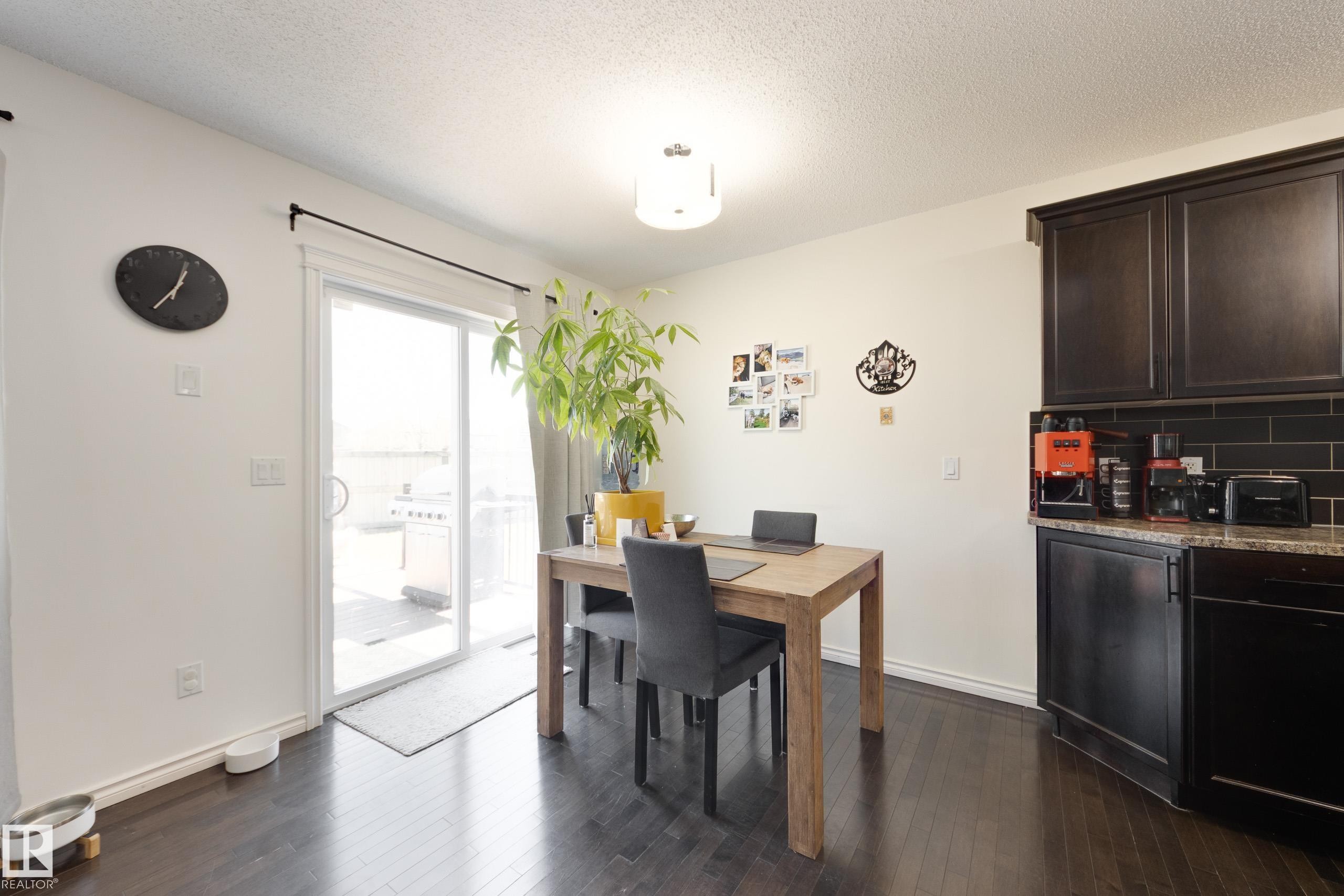 17104 7A Avenue, Edmonton, AB - Indoor