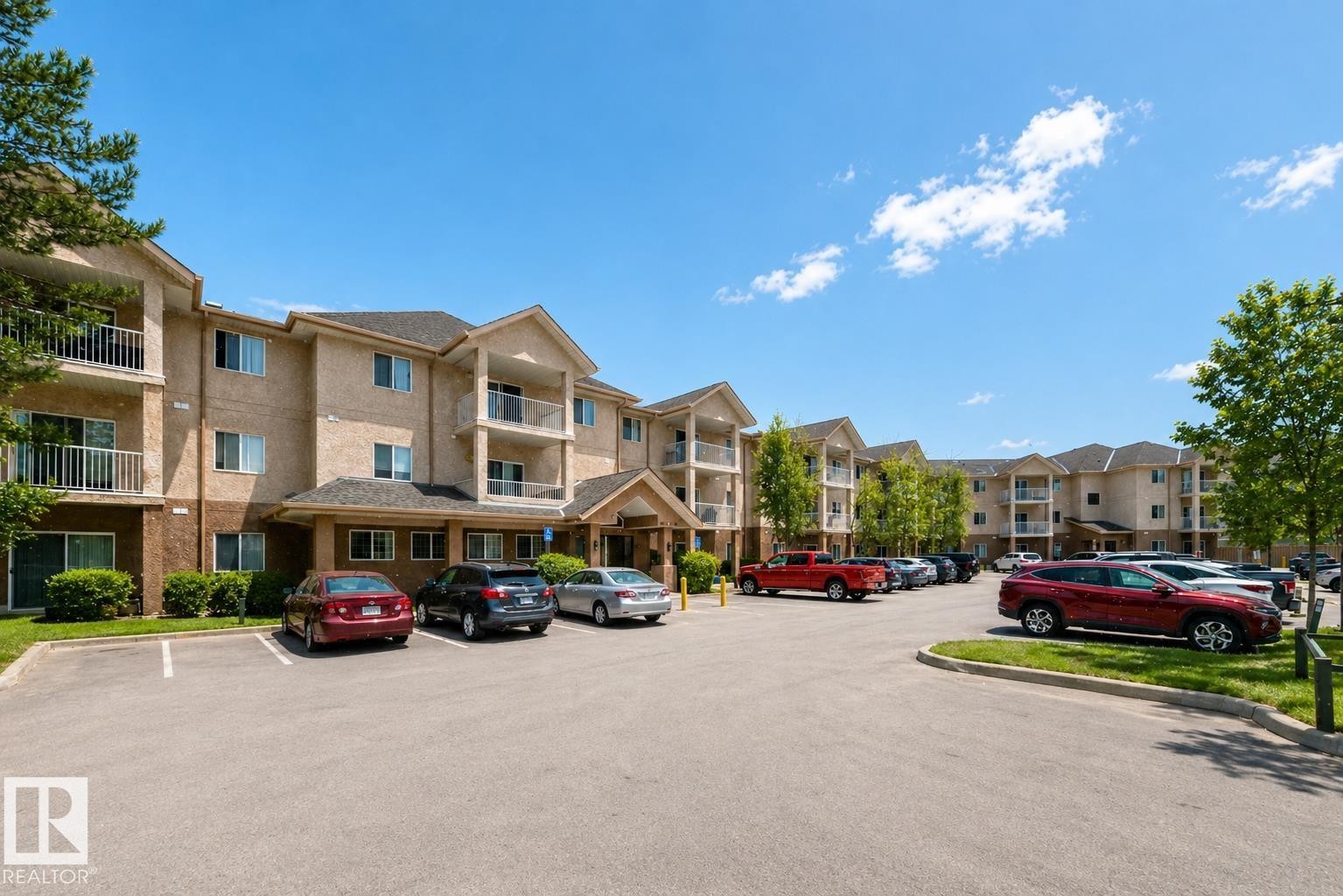 #102 16221 95 St Nw, Edmonton, AB - Outdoor With Balcony With Facade