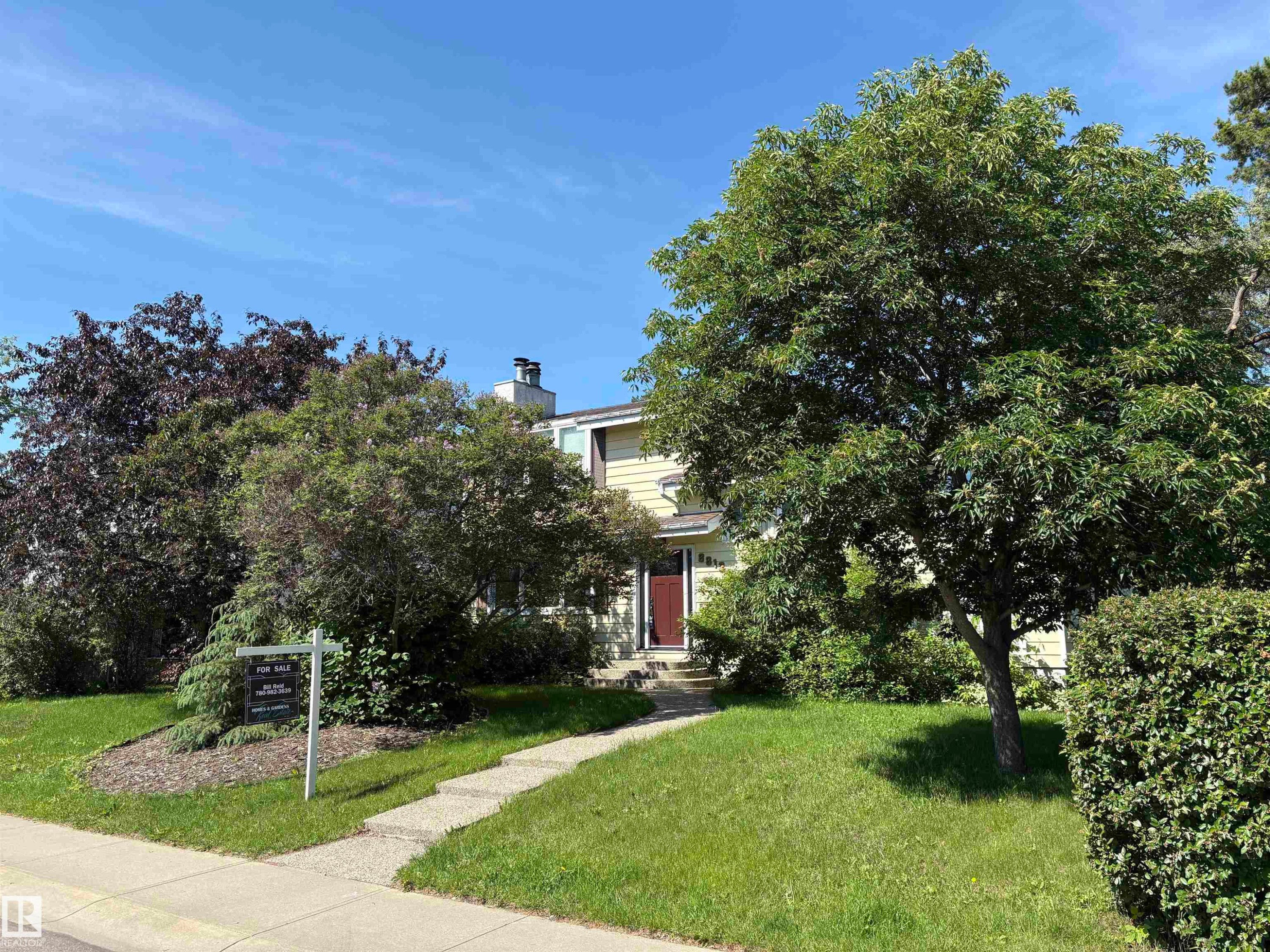 8812 146 Street, Edmonton, AB