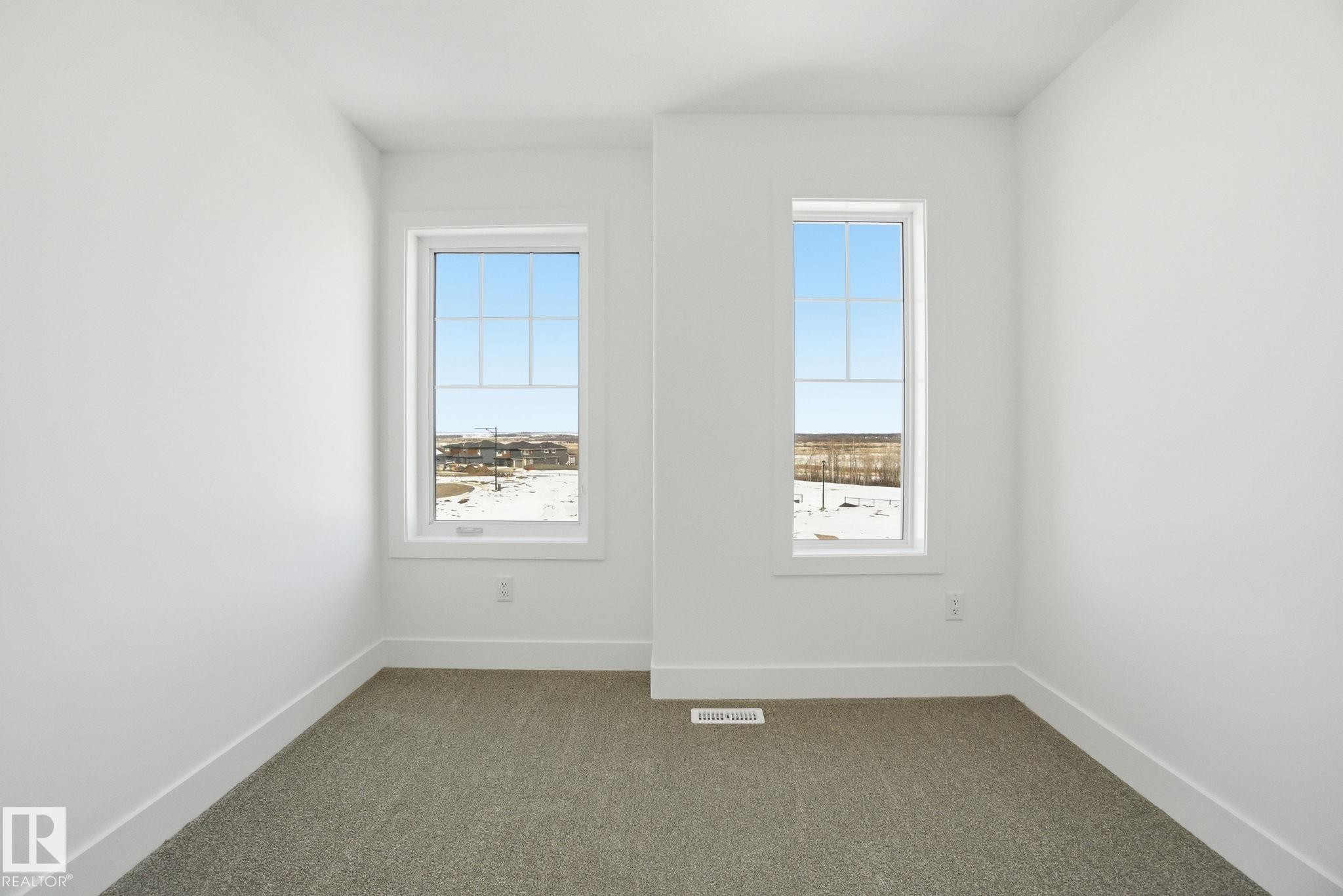 1407 Osprey Crest, Edmonton, AB - Indoor Photo Showing Other Room