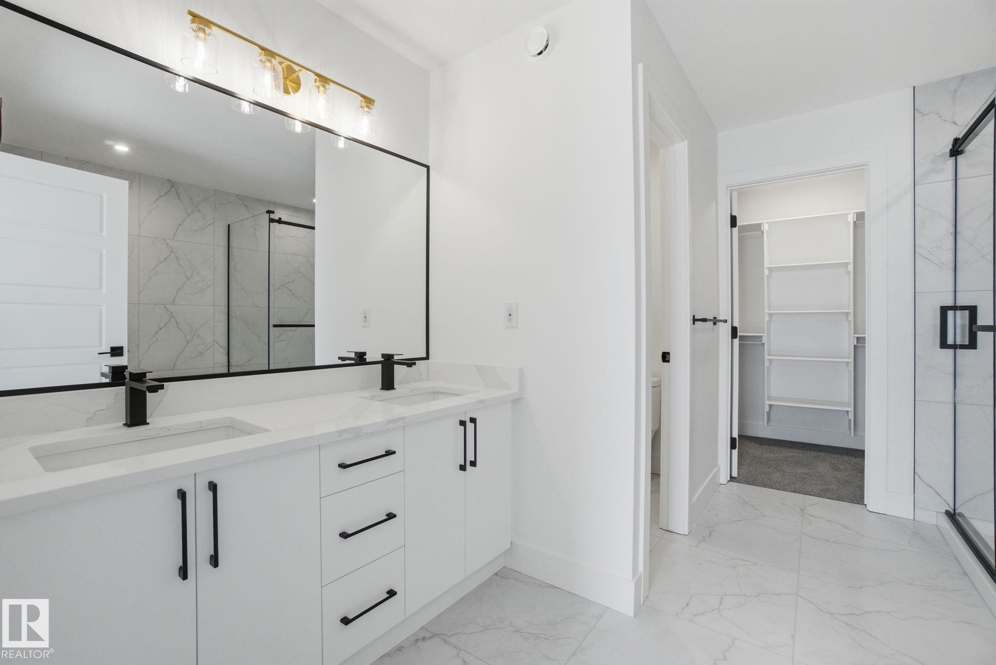 1407 Osprey Crest, Edmonton, AB - Indoor