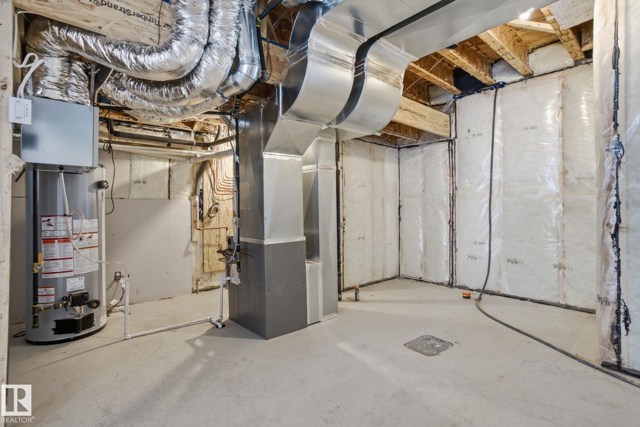 1407 Osprey Crest, Edmonton, AB - Indoor Photo Showing Basement