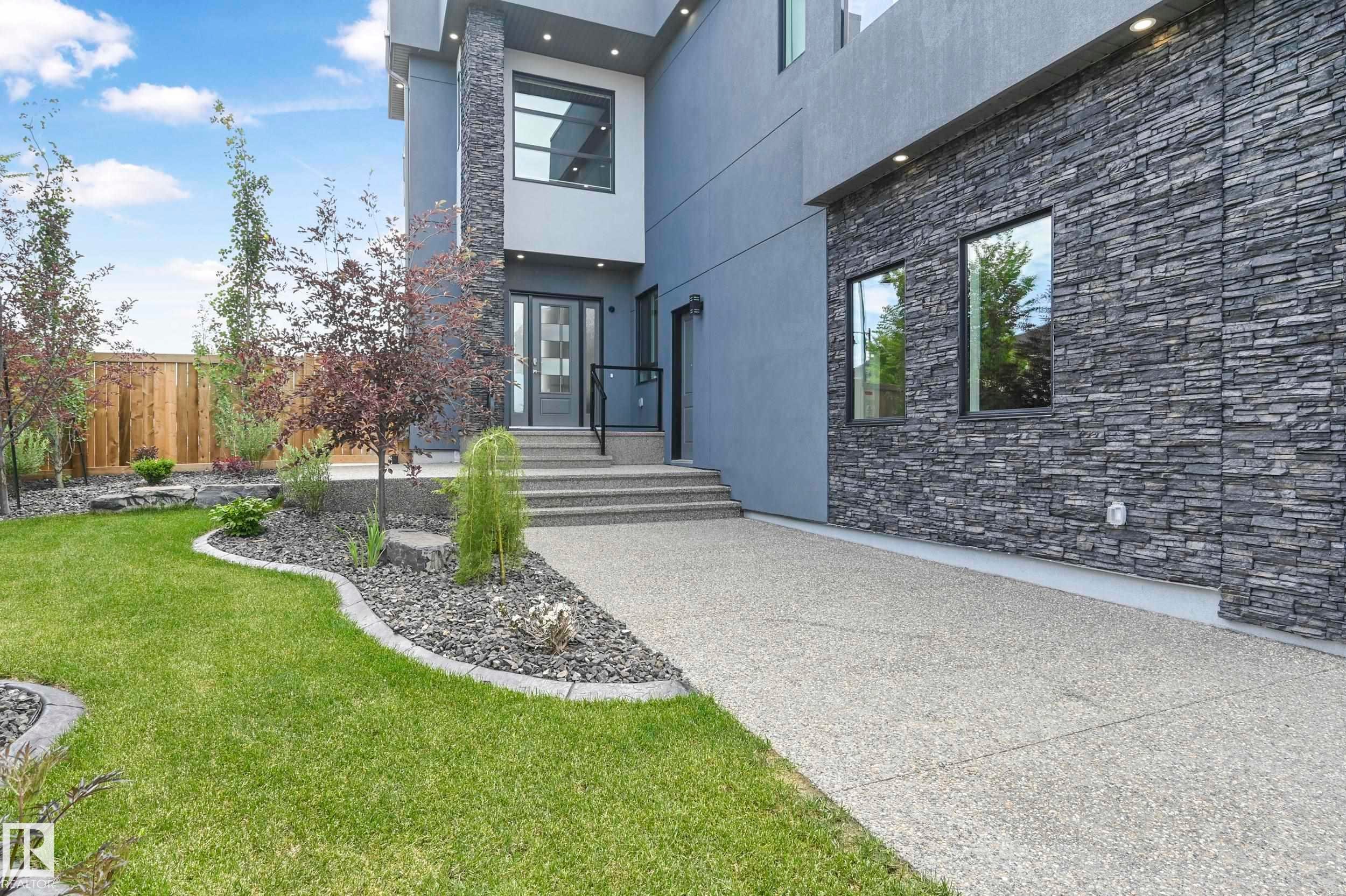 5121 Woolsey Link, Edmonton, AB