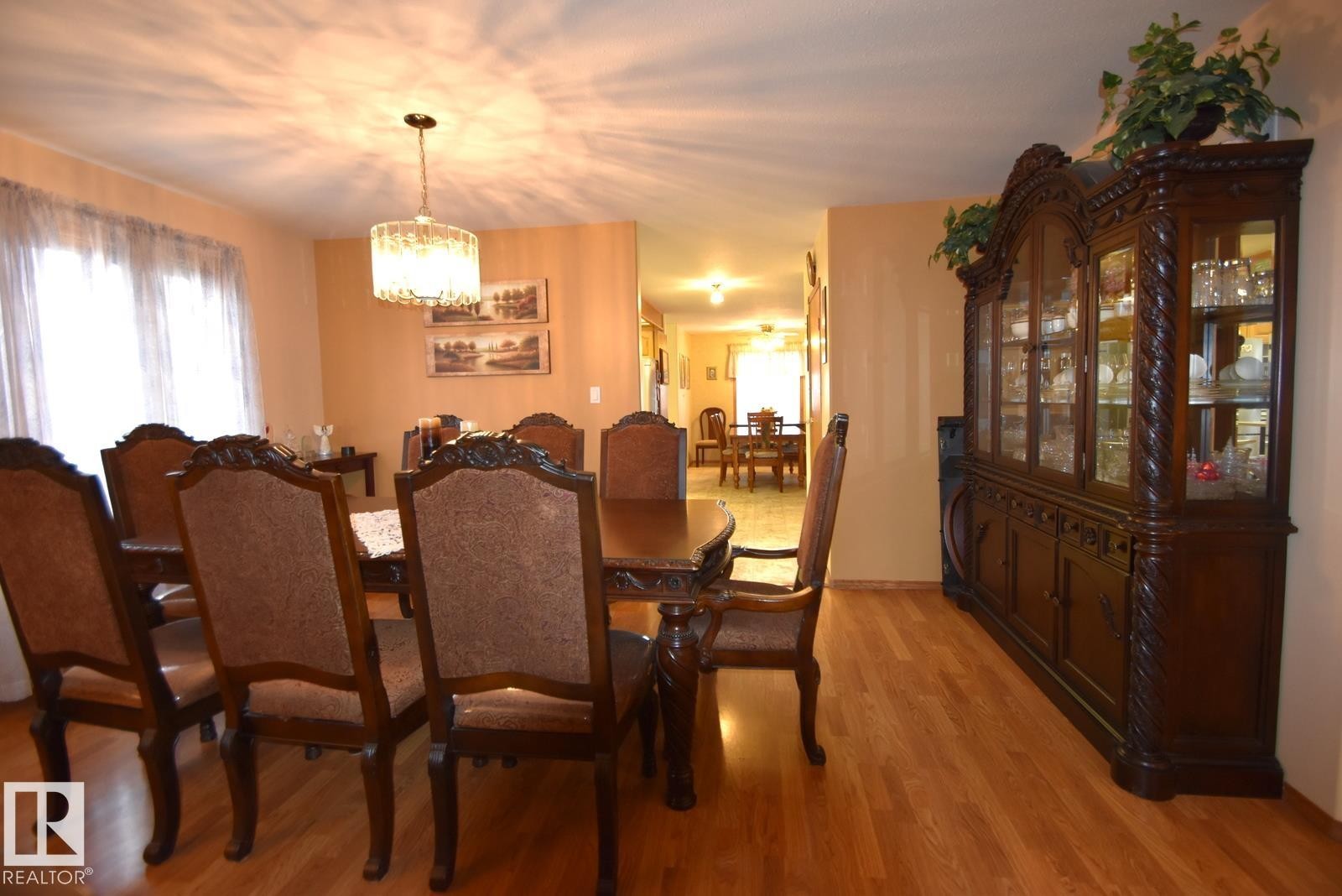 5204 1 Avenue E, Boyle, AB - Indoor Photo Showing Dining Room