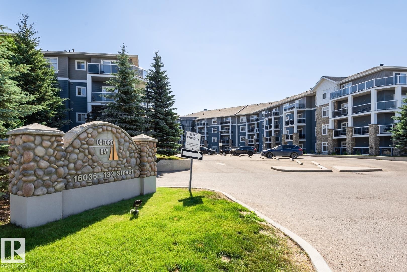 113 16035 132 Street, Edmonton, AB - Outdoor