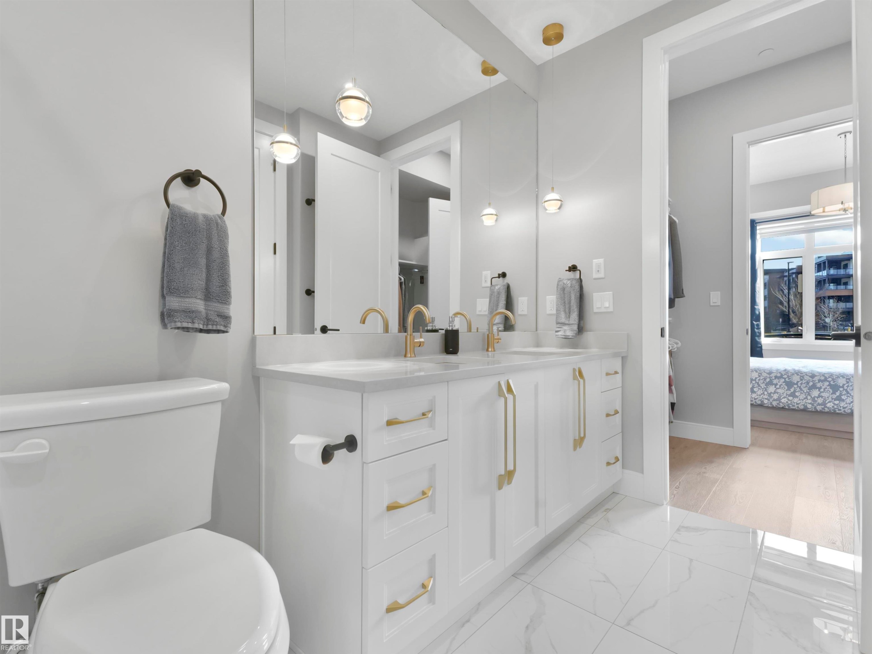 101 7471 May Common, Edmonton, AB - Indoor Photo Showing Bathroom