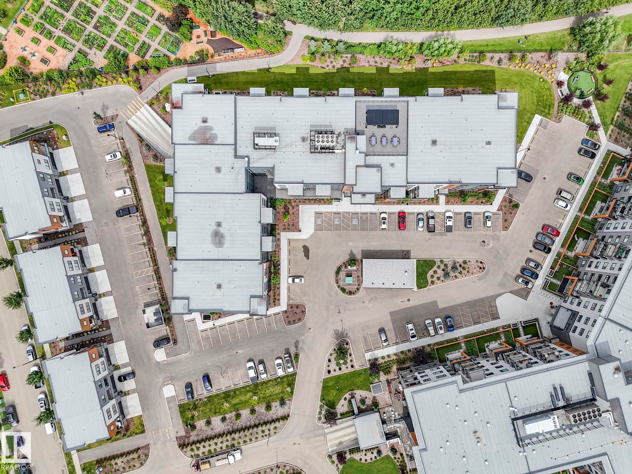 101 7471 May Common, Edmonton, AB - With View