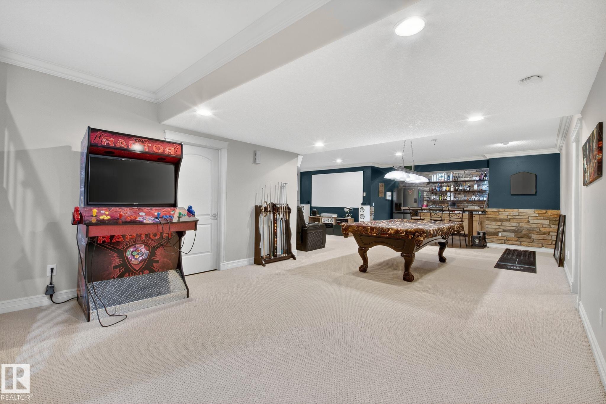 918 Hollingsworth Bend, Edmonton, AB - Indoor