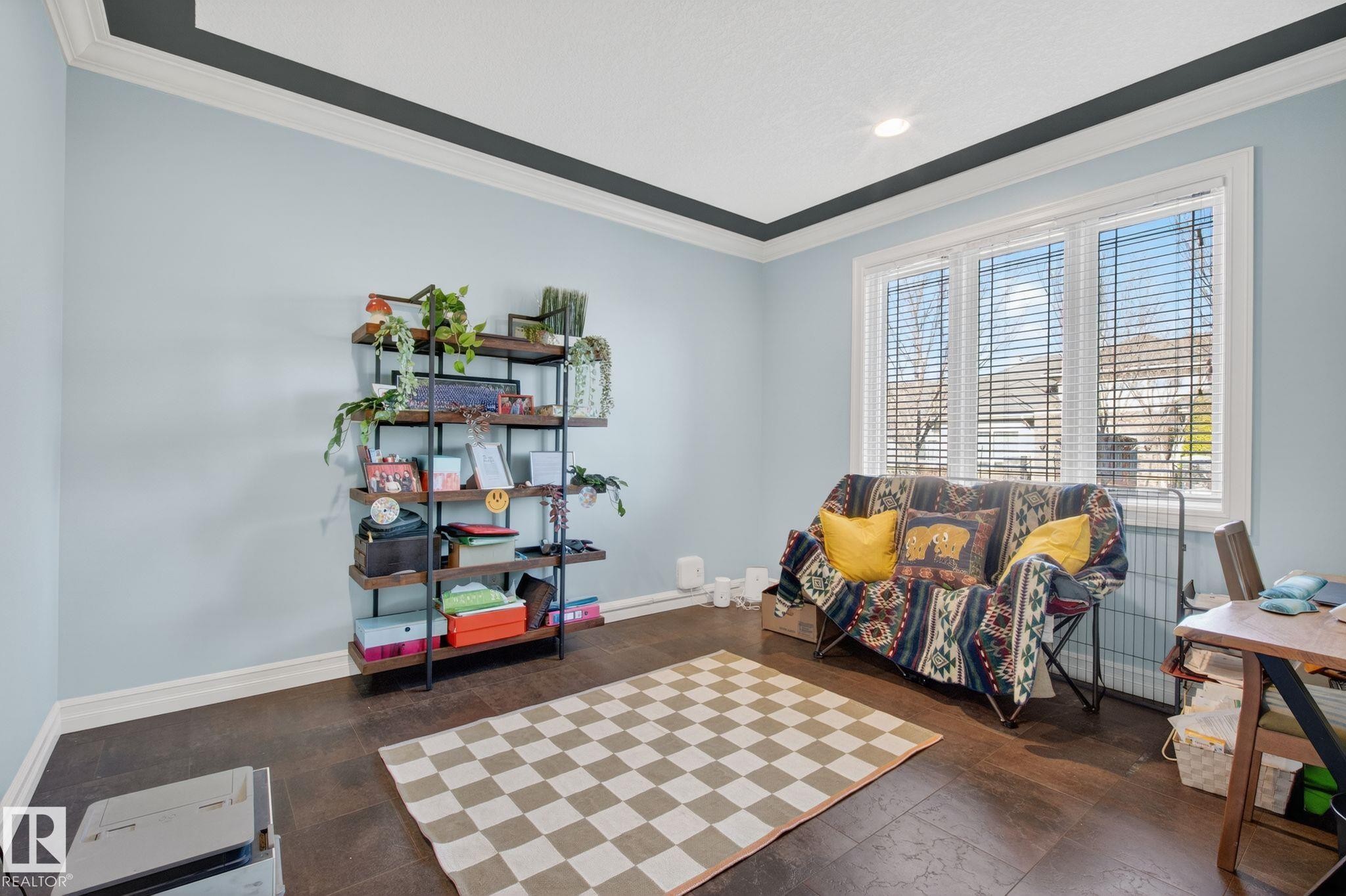 918 Hollingsworth Bend, Edmonton, AB - Indoor