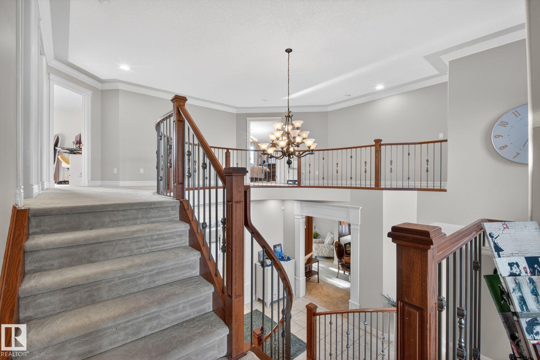 918 Hollingsworth Bend, Edmonton, AB - Indoor Photo Showing Other Room