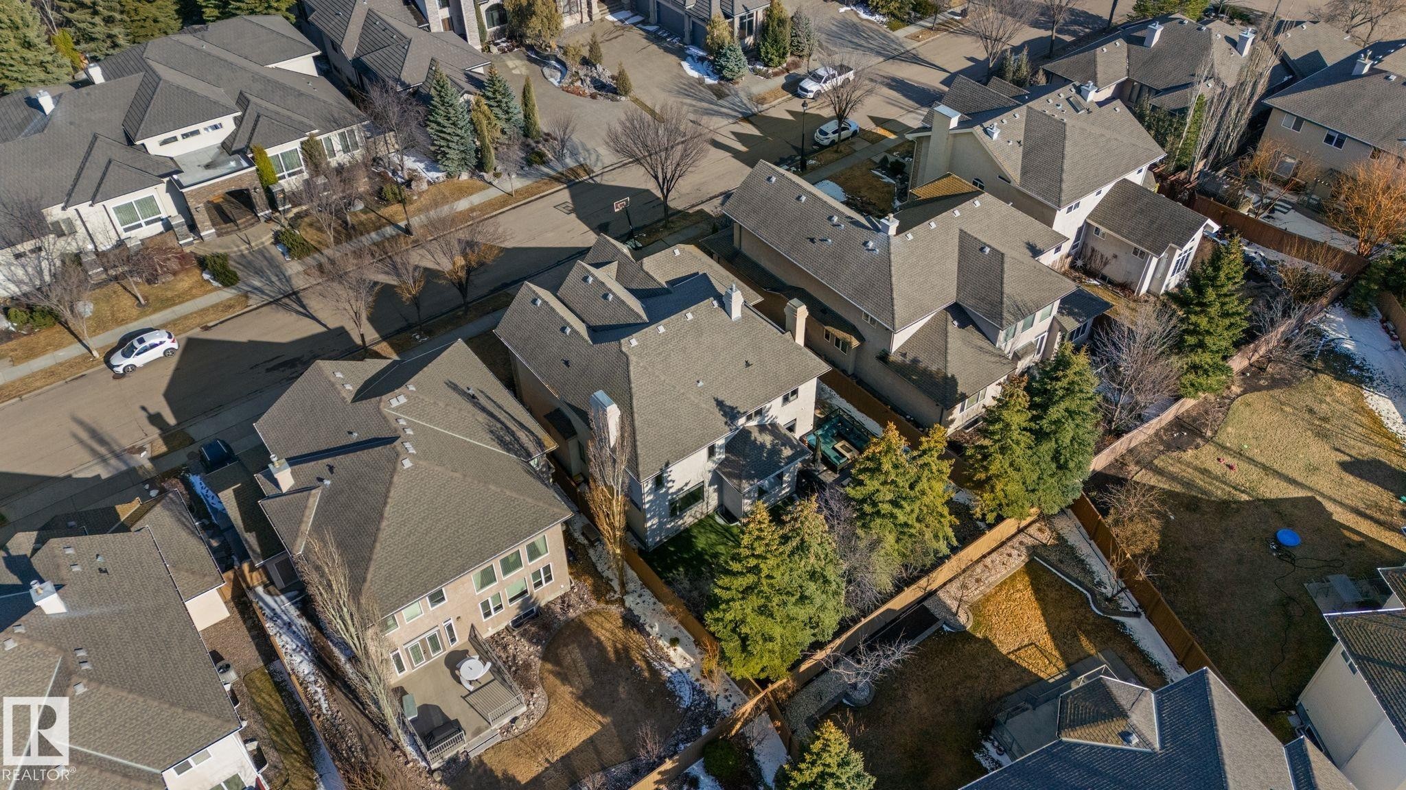 918 Hollingsworth Bend, Edmonton, AB - With View