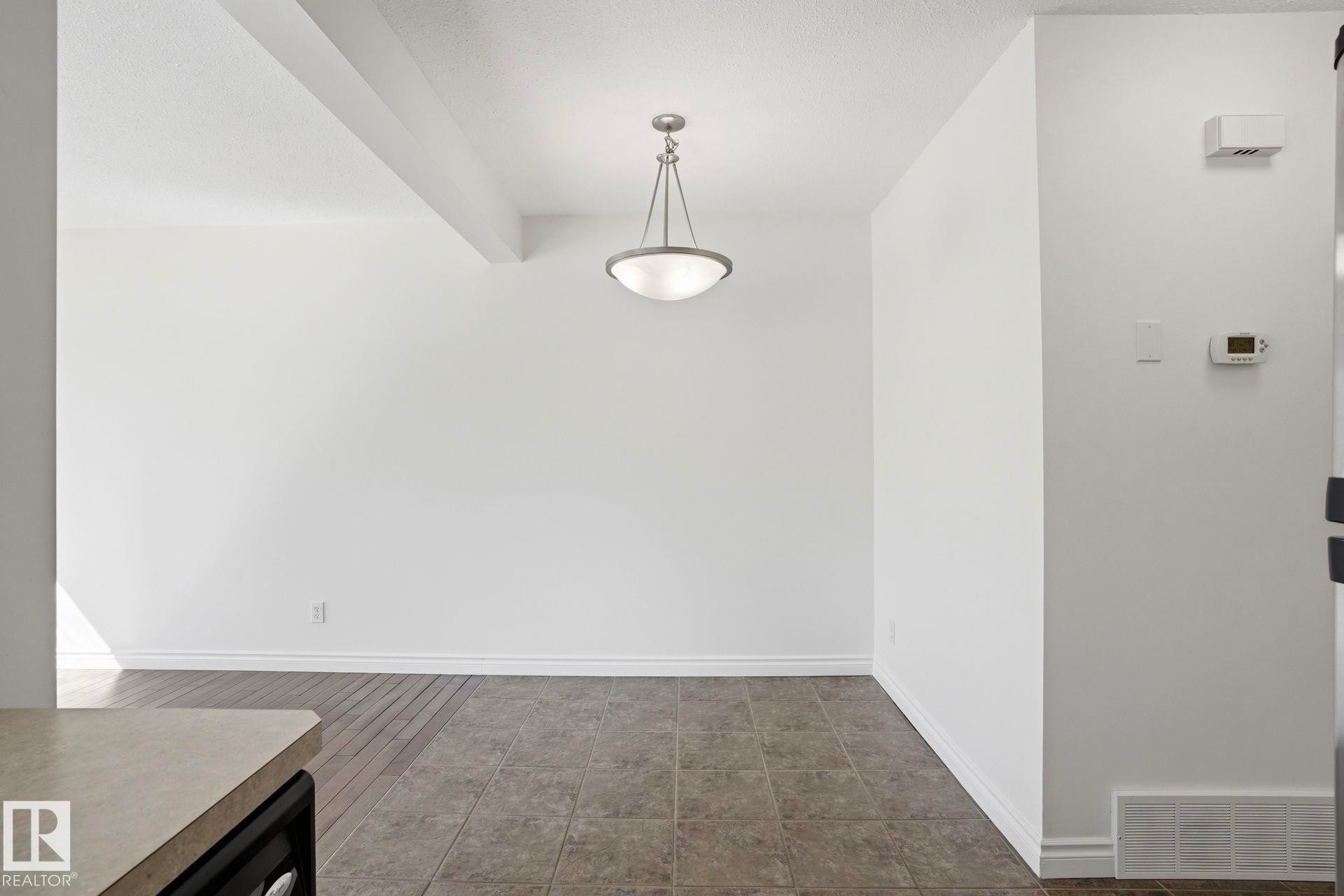 41 230 Edwards Drive, Edmonton, AB
