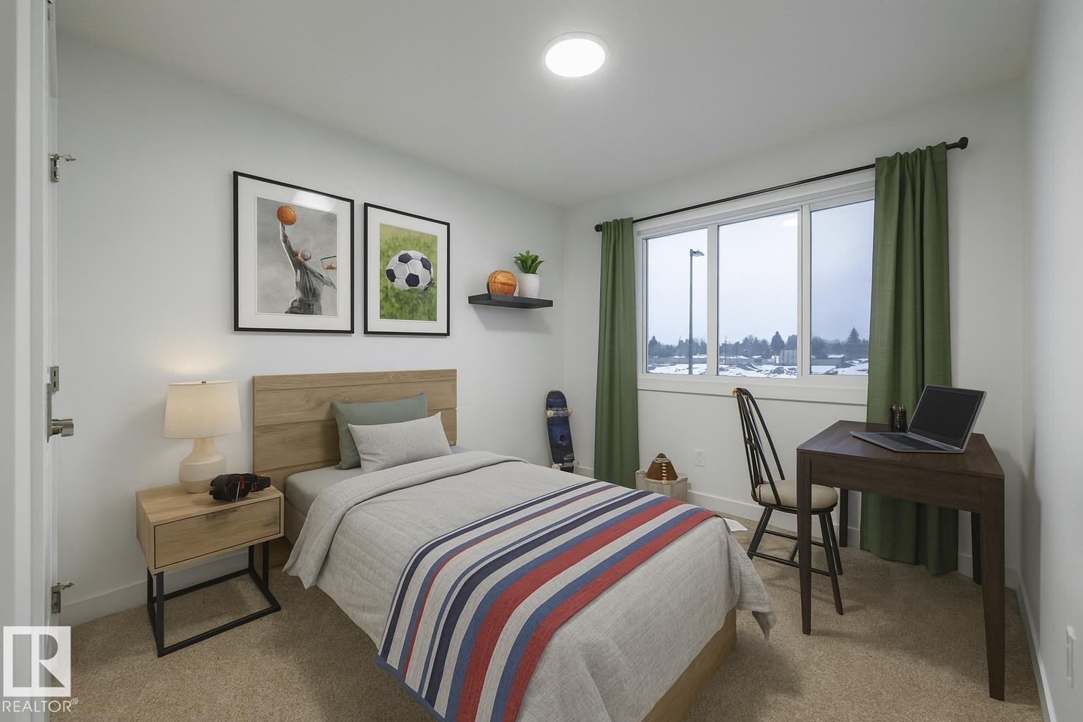 5232 Schonsee Drive, Edmonton, AB - Indoor Photo Showing Bedroom
