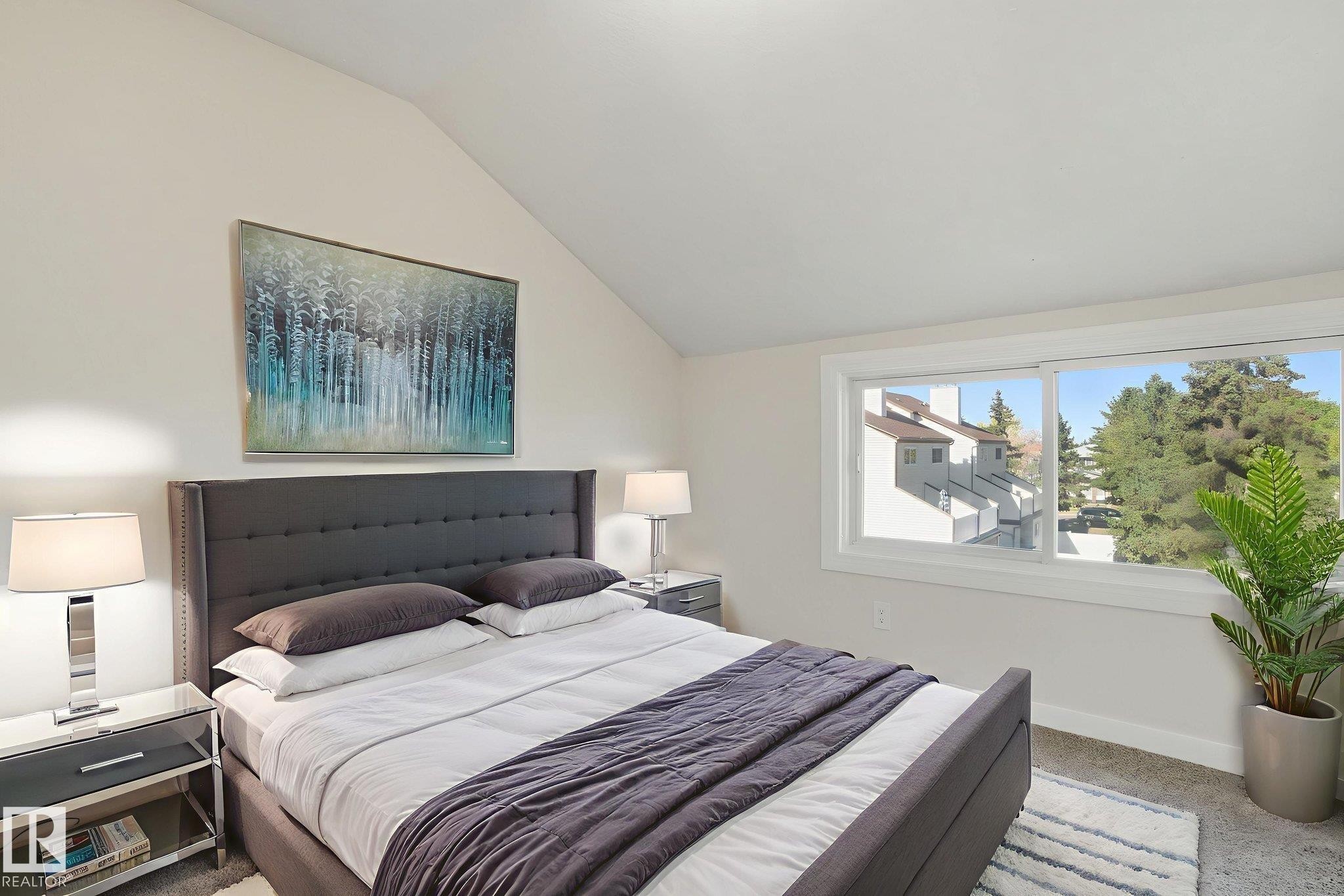 71 Lancaster Terrace, Edmonton, AB - Indoor Photo Showing Bedroom