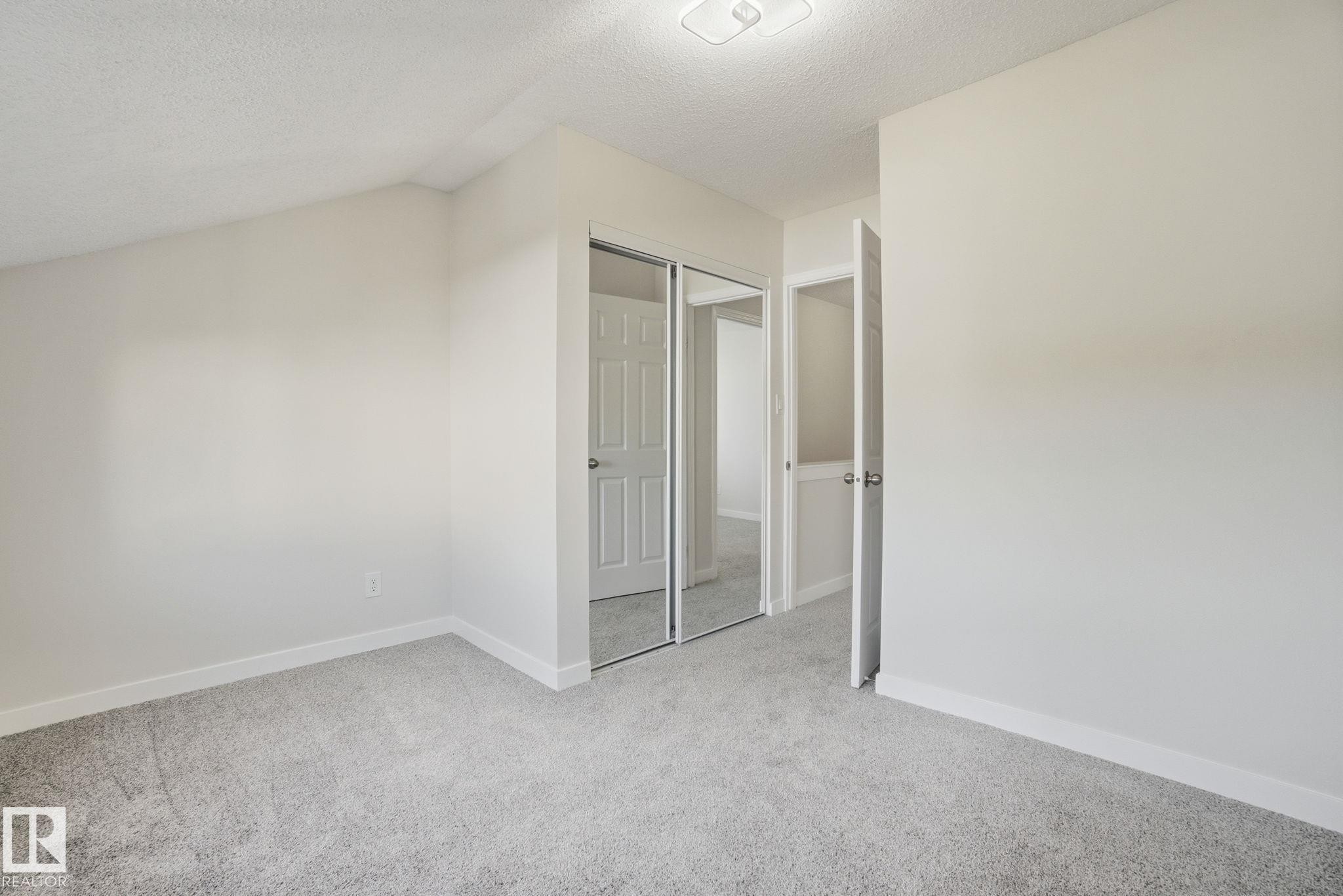 71 Lancaster Terrace, Edmonton, AB - Indoor Photo Showing Other Room