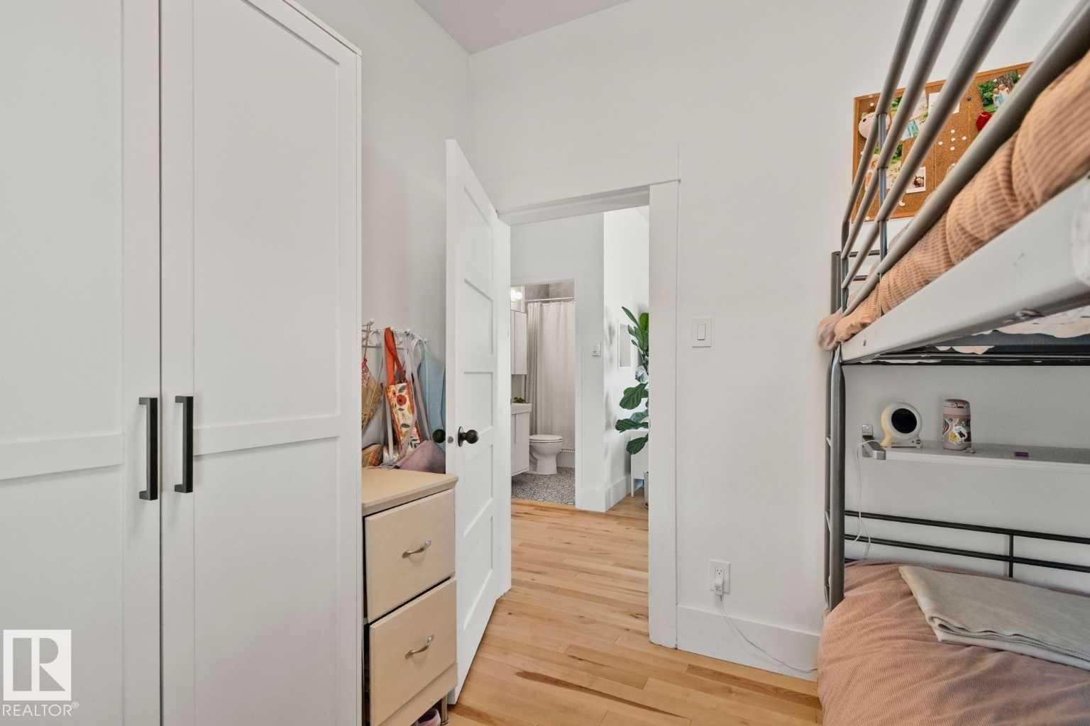 5015 49 Avenue, Onoway, AB - Indoor Photo Showing Other Room