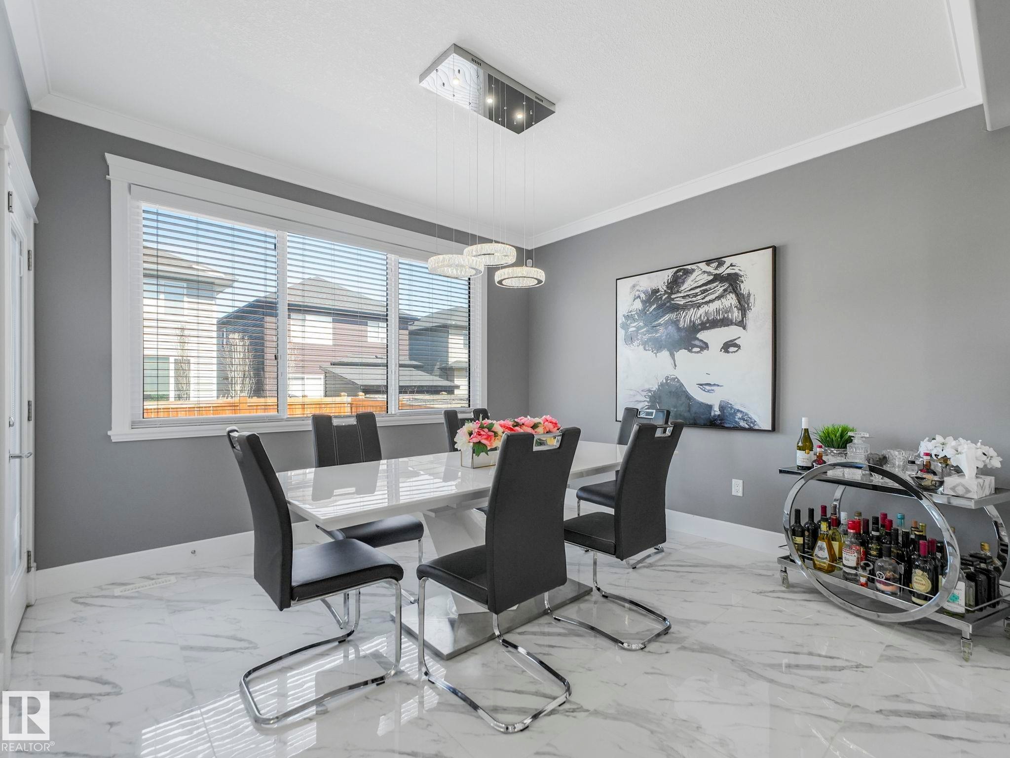 7532 173 Avenue, Edmonton, AB - Indoor Photo Showing Dining Room