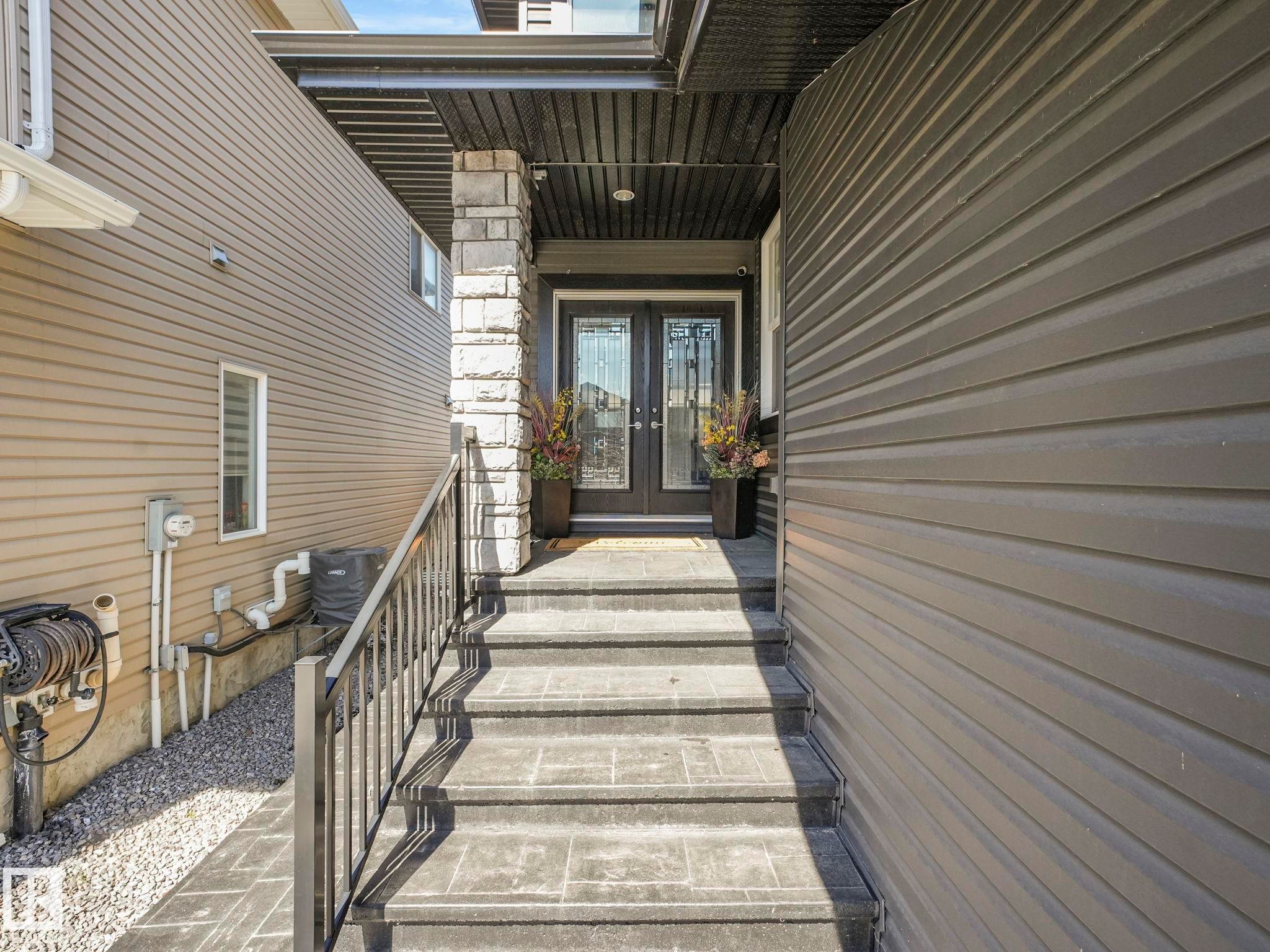 7532 173 Avenue, Edmonton, AB - Outdoor With Exterior
