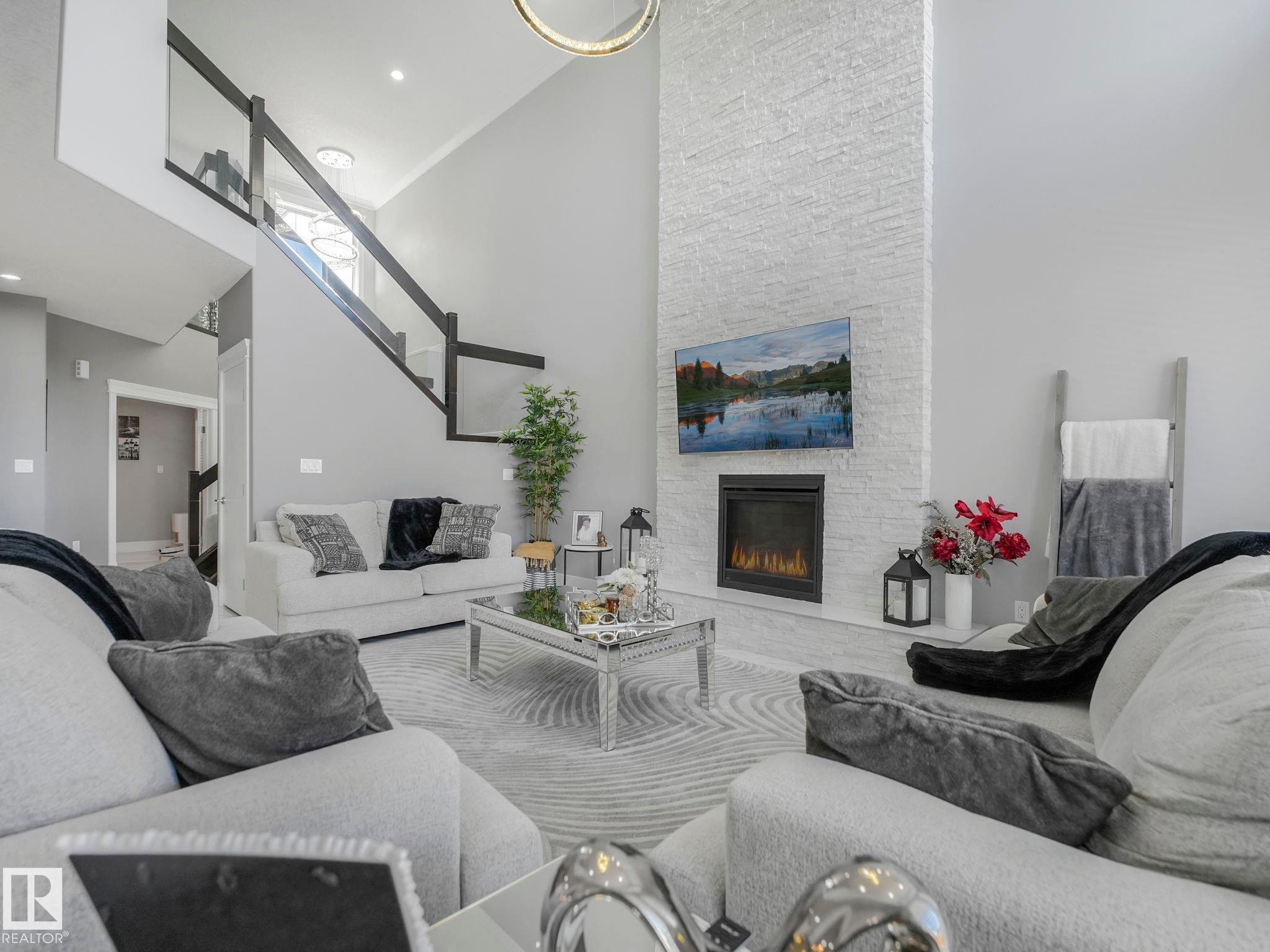7532 173 Avenue, Edmonton, AB - Indoor Photo Showing Living Room With Fireplace