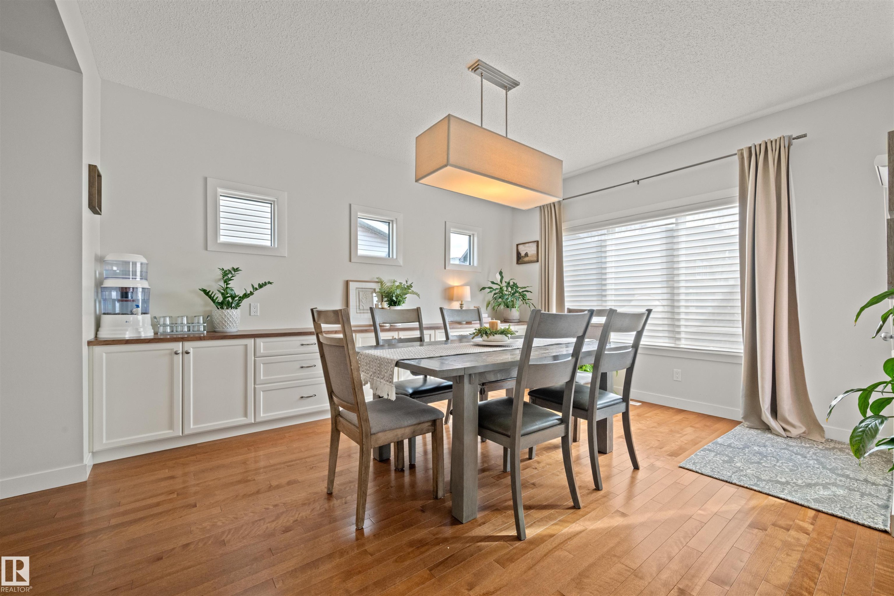 12927 202 Street, Edmonton, AB - Indoor Photo Showing Dining Room