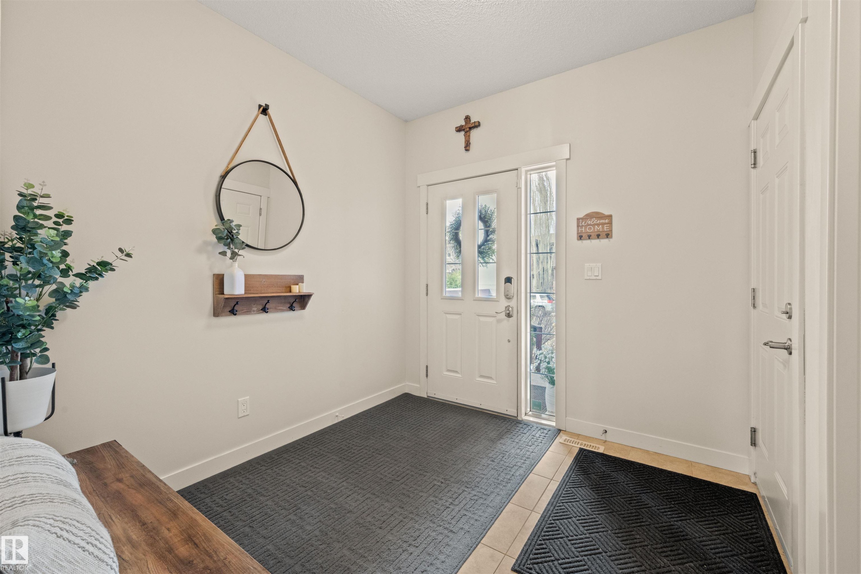 12927 202 Street, Edmonton, AB - Indoor Photo Showing Other Room