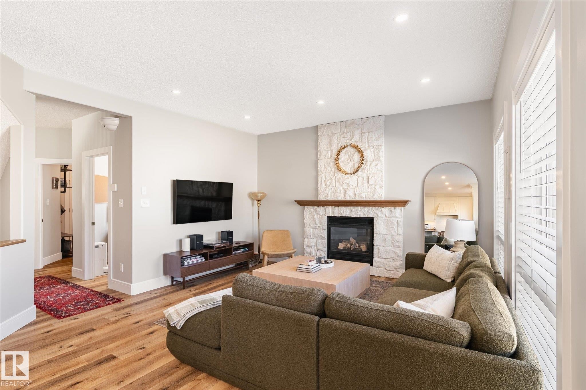 40 Dunfield Crescent, St. Albert, AB - Indoor Photo Showing Living Room With Fireplace
