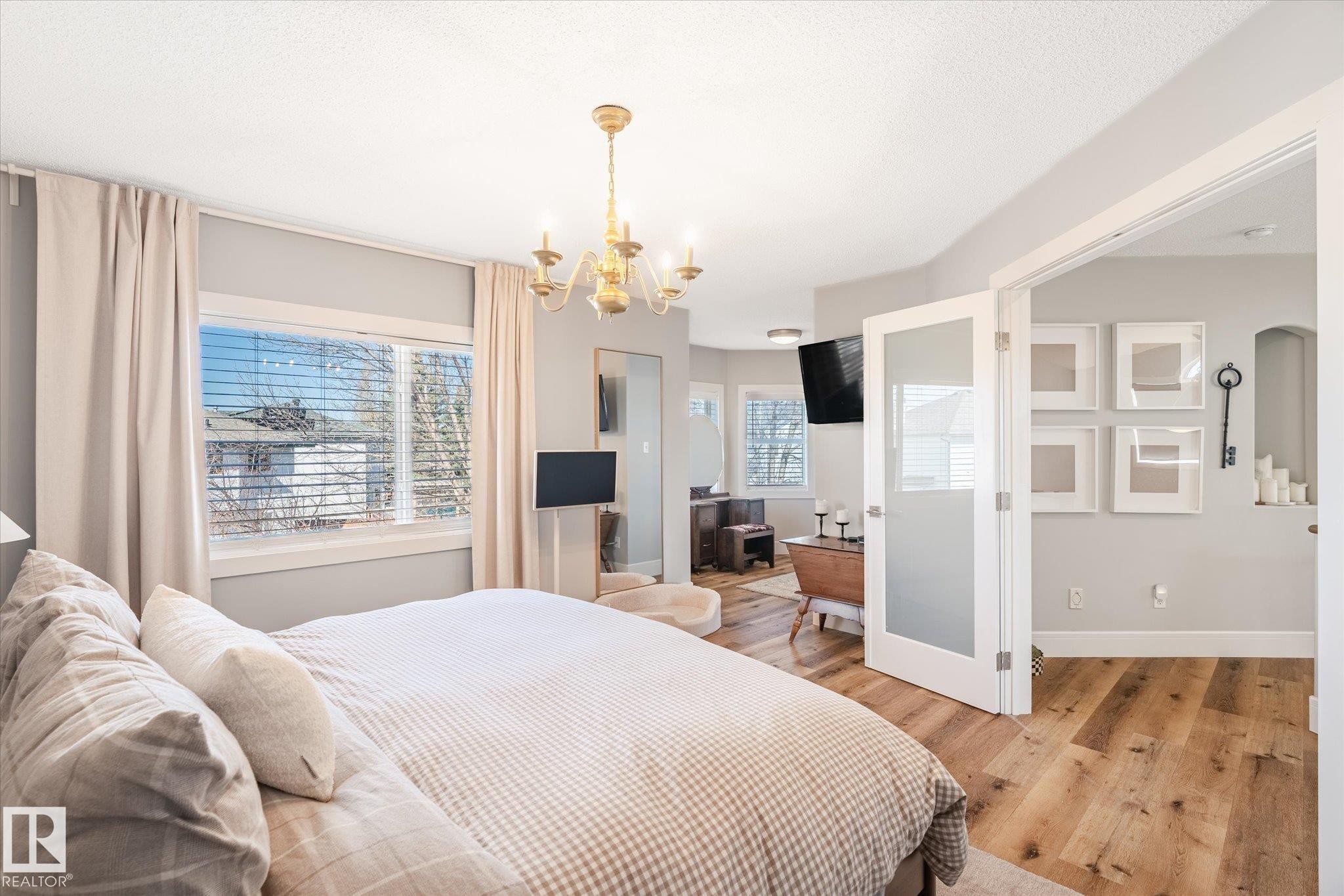 40 Dunfield Crescent, St. Albert, AB - Indoor Photo Showing Bedroom