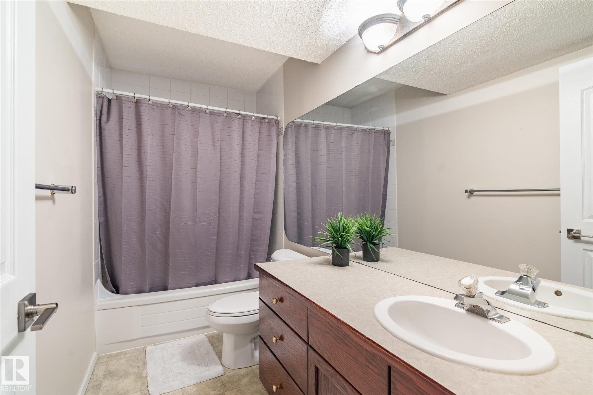 40 Dunfield Crescent, St. Albert, AB - Indoor Photo Showing Bathroom