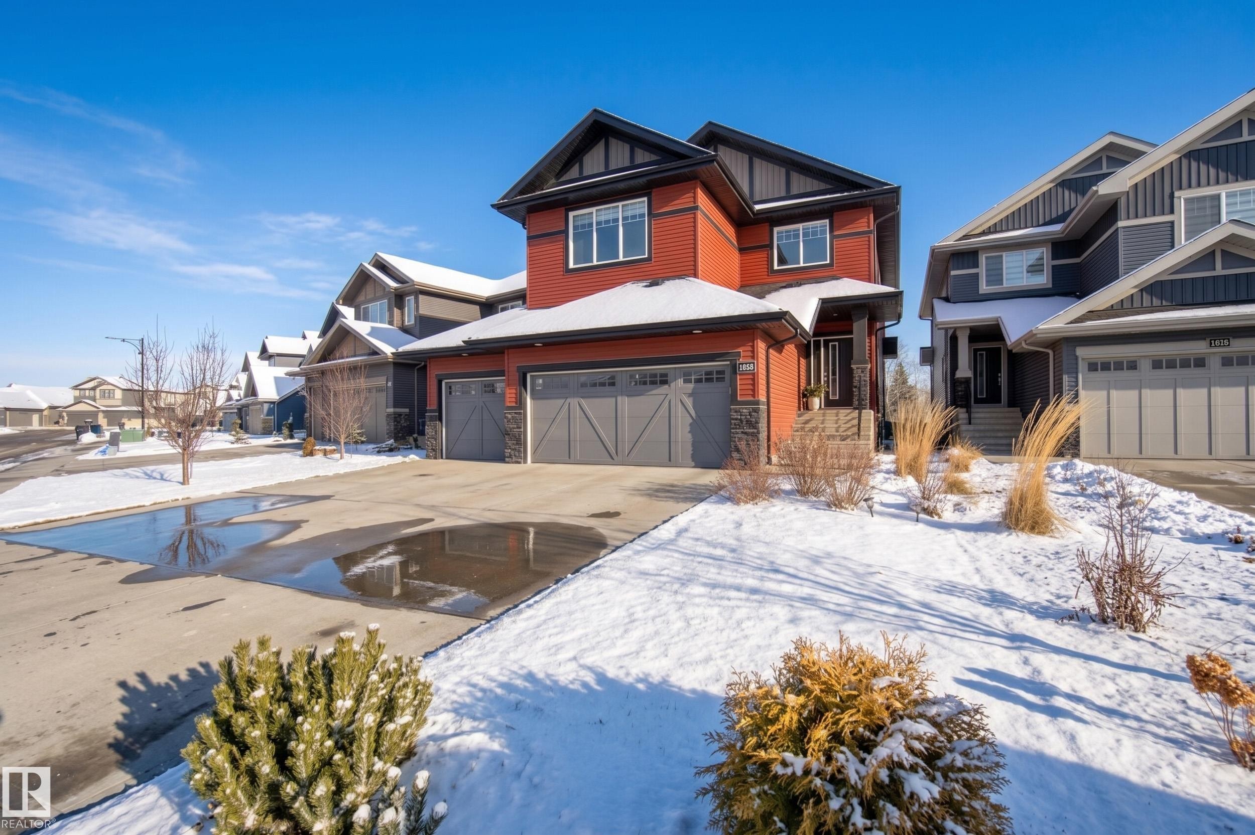 1468 Enright Landing, Edmonton, AB - Outdoor With Facade