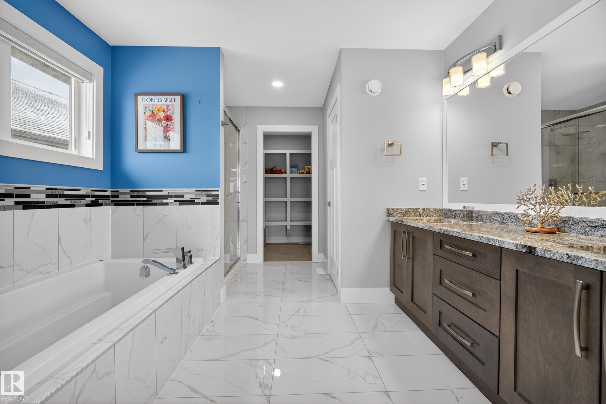 1468 Enright Landing, Edmonton, AB - Indoor Photo Showing Bathroom