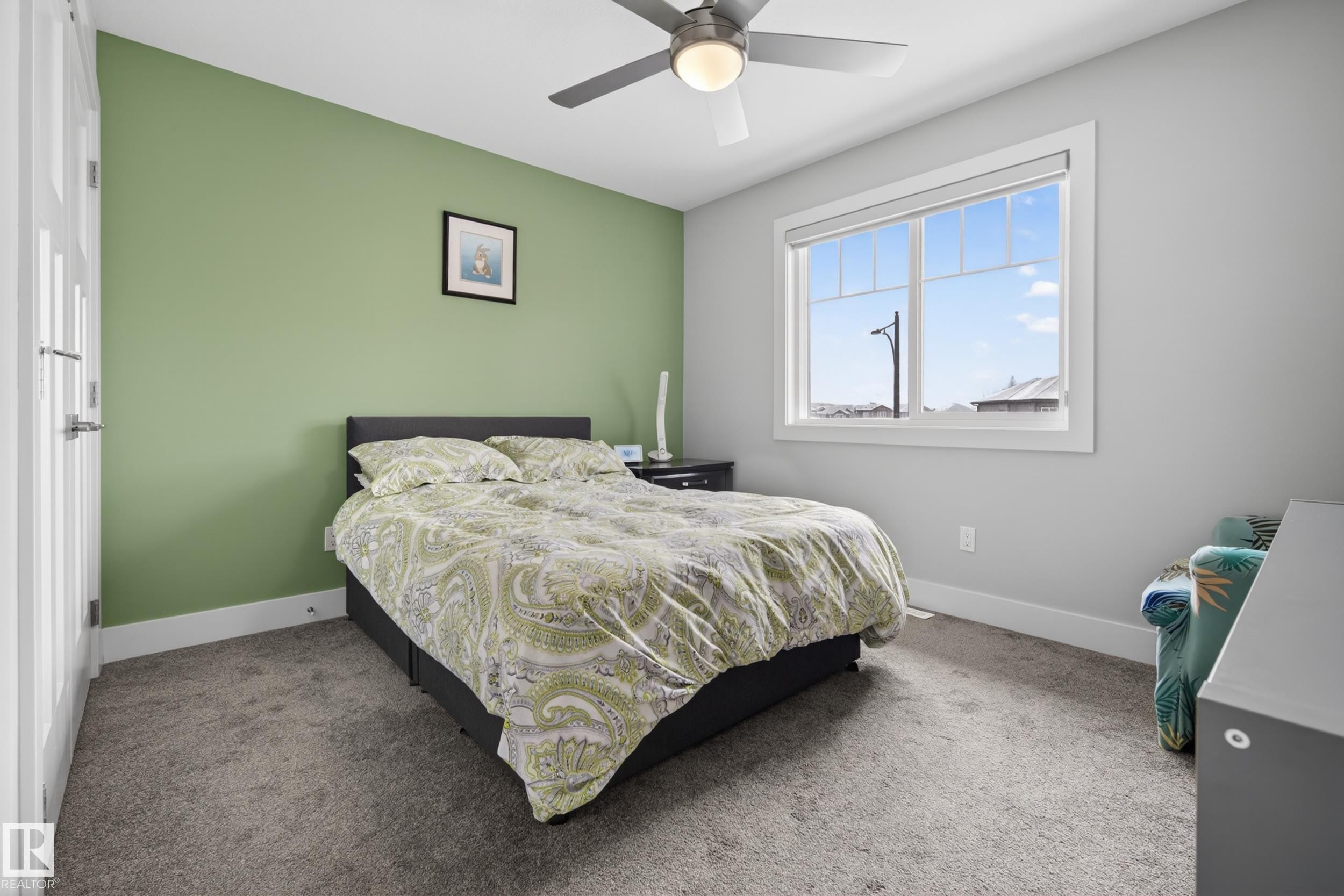 1468 Enright Landing, Edmonton, AB - Indoor Photo Showing Bedroom