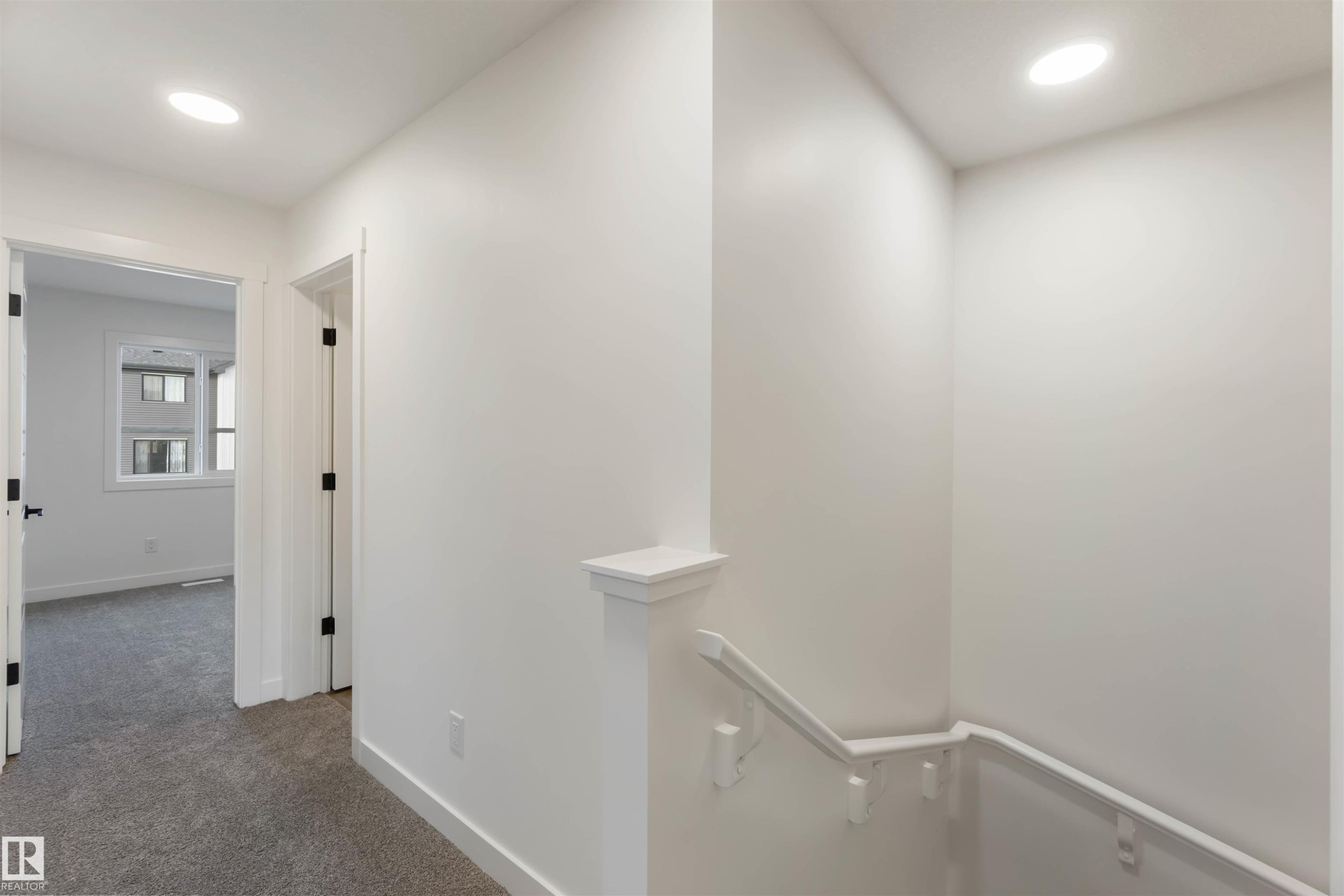 1003 Aster Boulevard, Edmonton, AB - Indoor Photo Showing Other Room